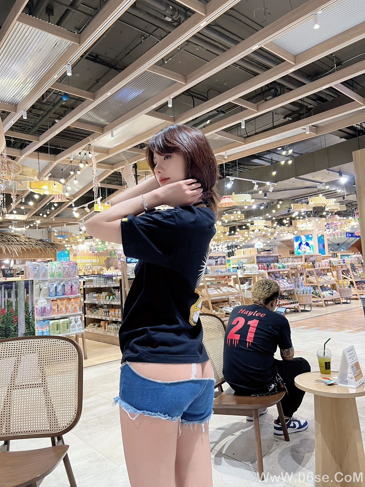 图片[3]-就是阿朱就是阿朱啊 – NO.085 便利店[25P]-六色网
