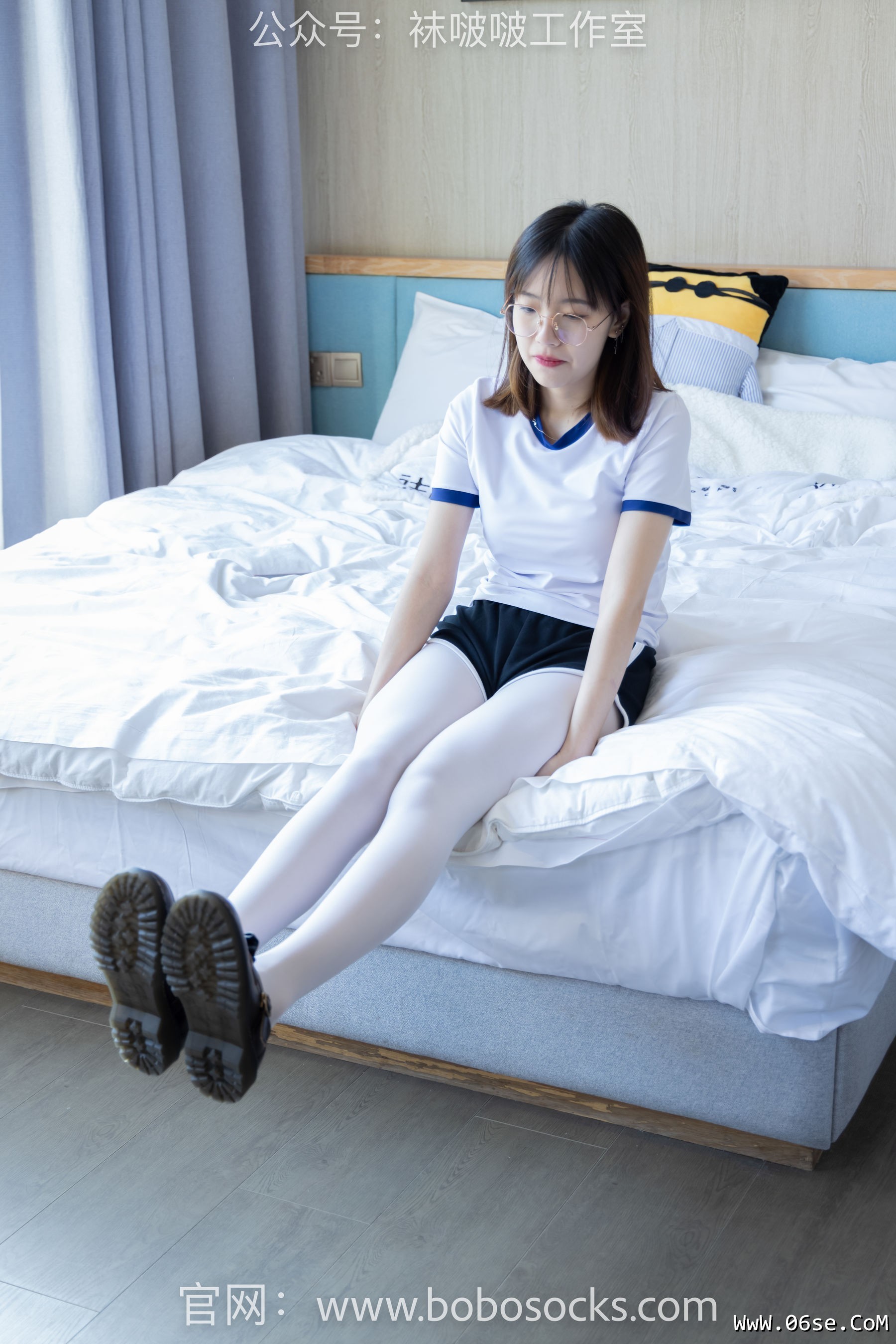 BoBoSocks袜啵啵 No.108 小甜豆-皮鞋、厚白丝、踩奶油蛋糕剧情[137P]-六色网
