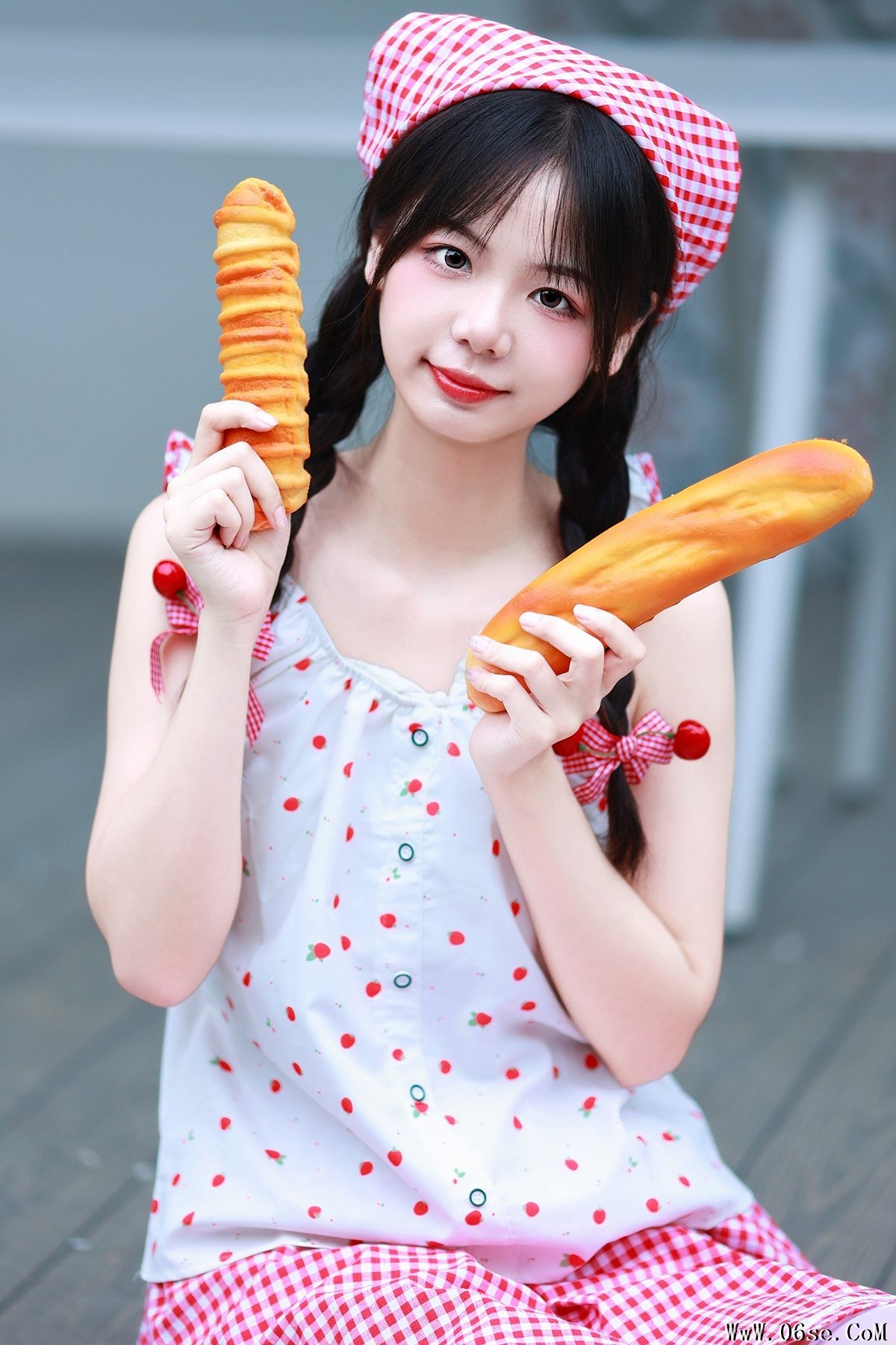 YiTuYu艺图语 Vol.5568 Mu Yan Se Cc[32P]-六色网