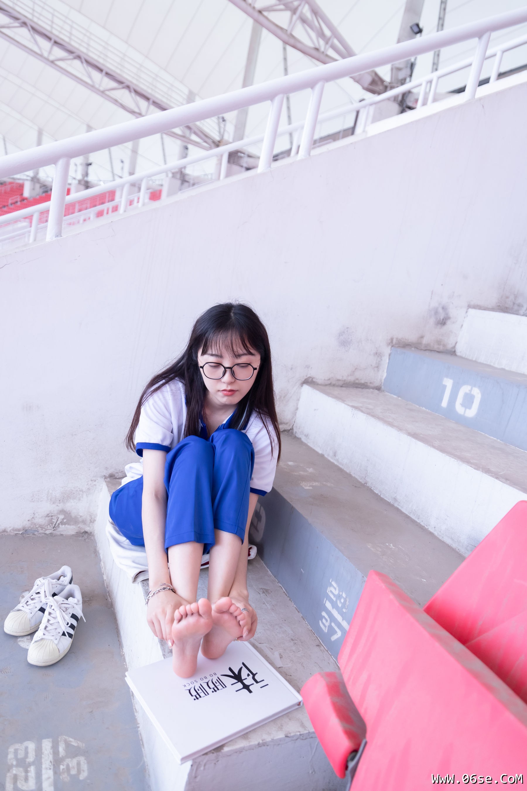 图片[126]-BoBoSocks袜啵啵 No.002 稚予-校服、贝壳头、白棉袜、裸足[139P]-六色网
