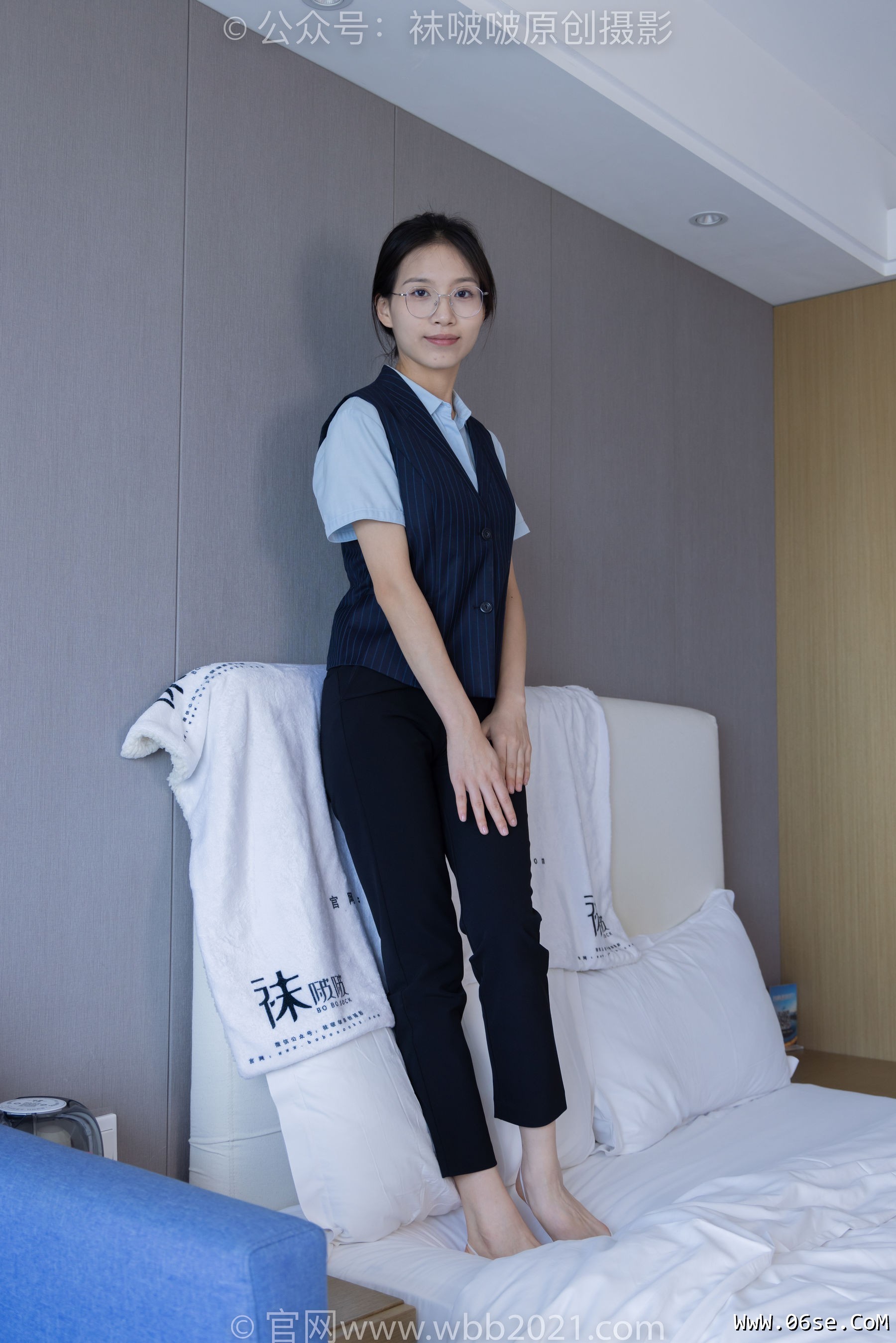 图片[30]-BoBoSocks袜啵啵 No.413 芝士 -高跟鞋、白色吊带船袜、银行制服[145P]-六色网