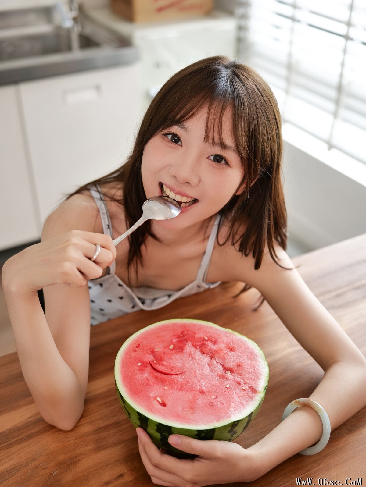 图片[18]-YiTuYu艺图语 Vol.6843 Nai Xiao Meng[29P]-六色网