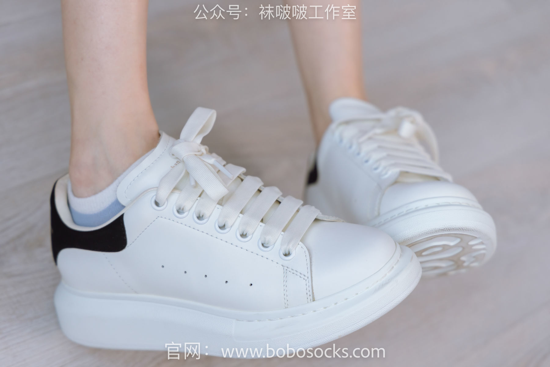 图片[46]-BoBoSocks袜啵啵 No.127 稚予-麦昆板鞋、两双自然穿旧棉袜、裸足[139P]-六色网