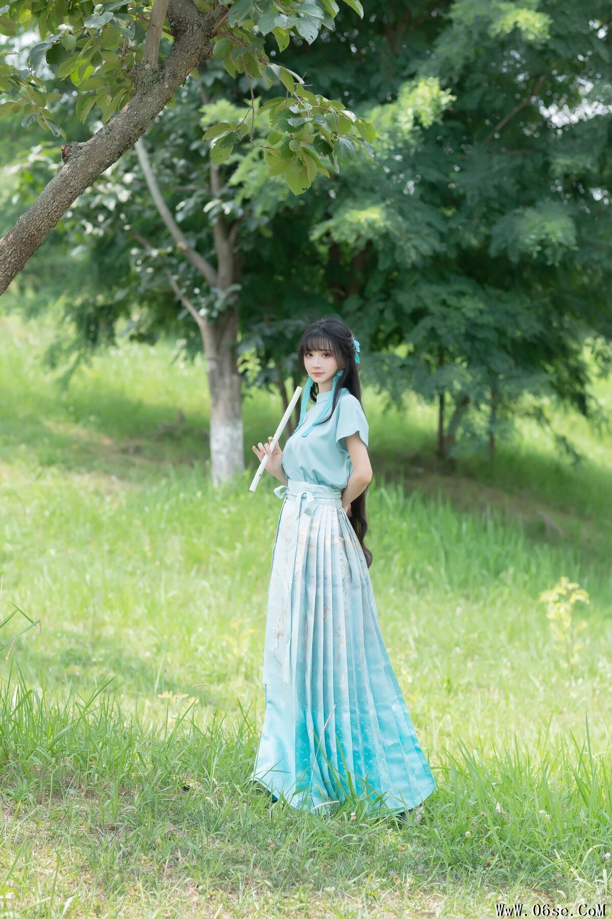 图片[23]-YiTuYu艺图语 Vol.7406 Qi Luo Sheng De Xiao Su Su[28P]-六色网