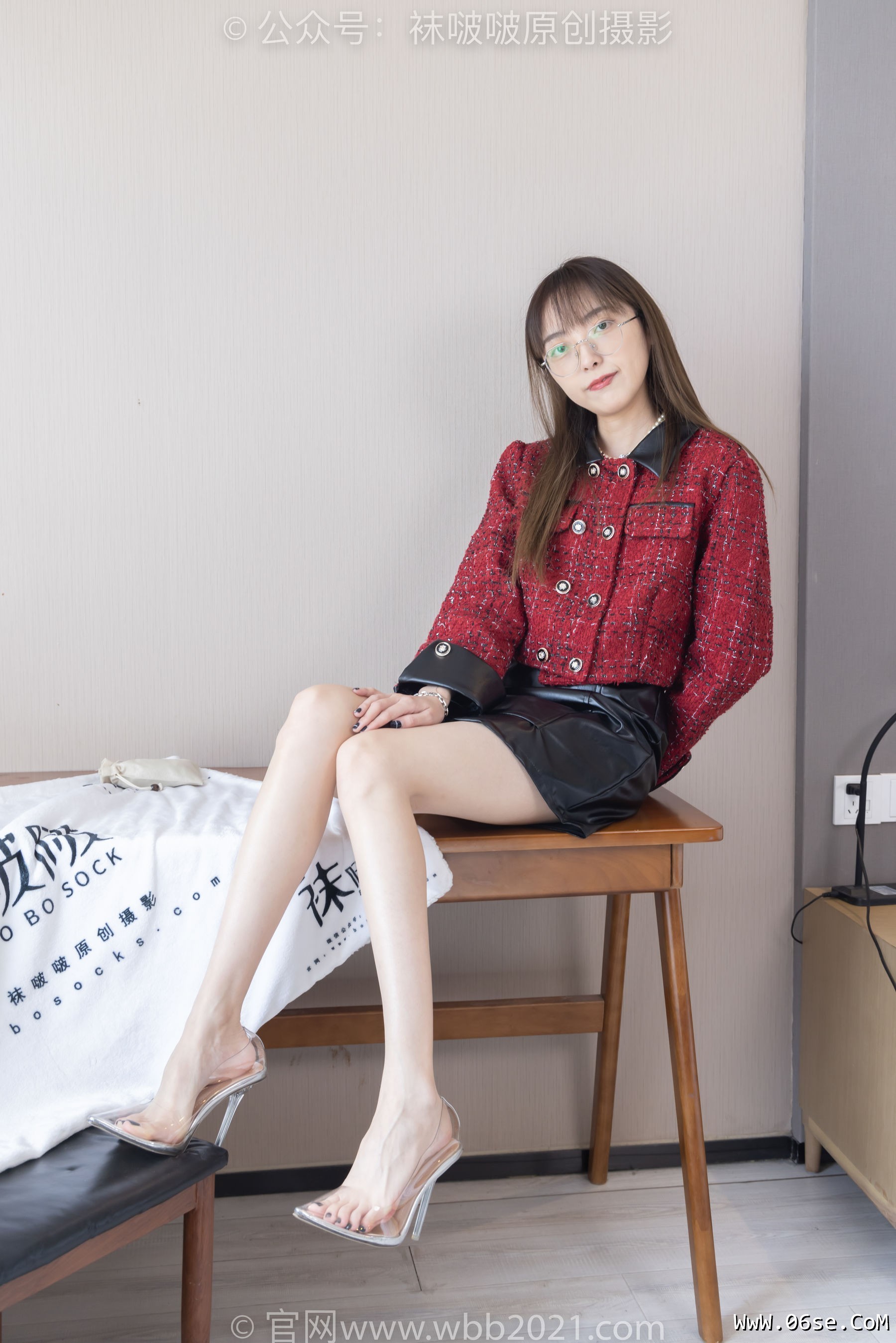 图片[78]-BoBoSocks袜啵啵 No.304 稚予 -两双高跟鞋、肉丝、裸足[160P]-六色网