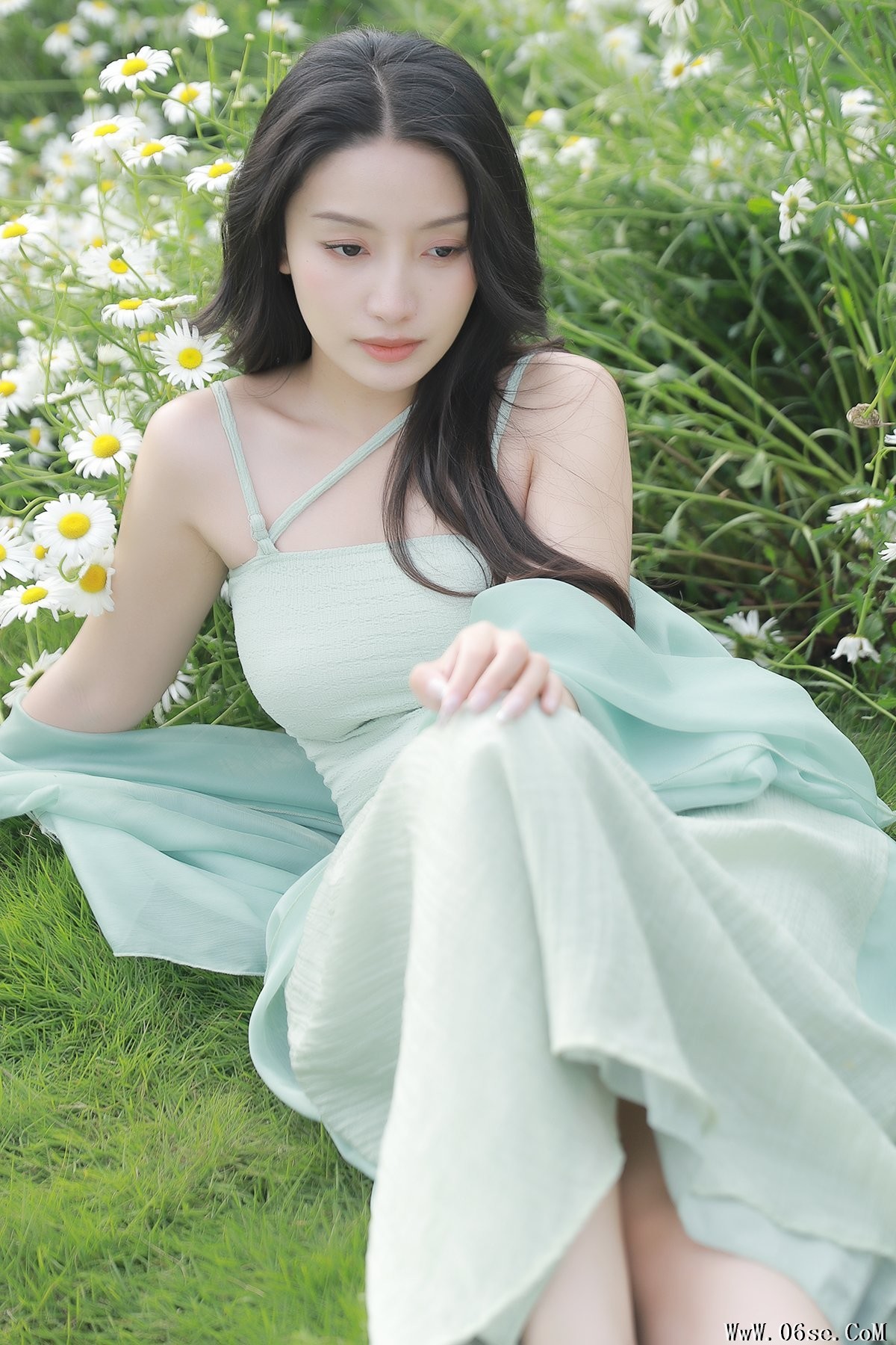 YiTuYu艺图语 Vol.7001 Jing Zi Jinns[36P]-六色网