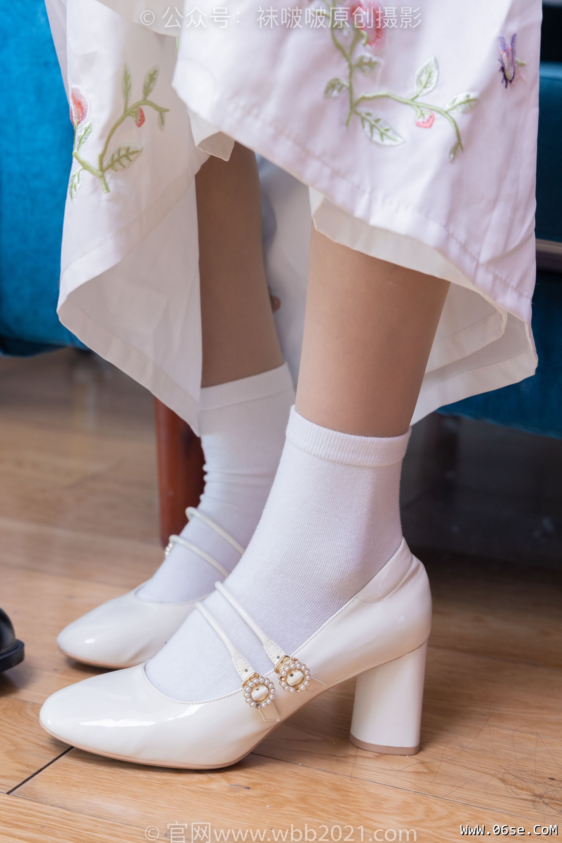 图片[79]-BoBoSocks袜啵啵 No.400 奶油&甜甜圈 -两双高跟鞋、白棉袜、肉丝[158P]-六色网