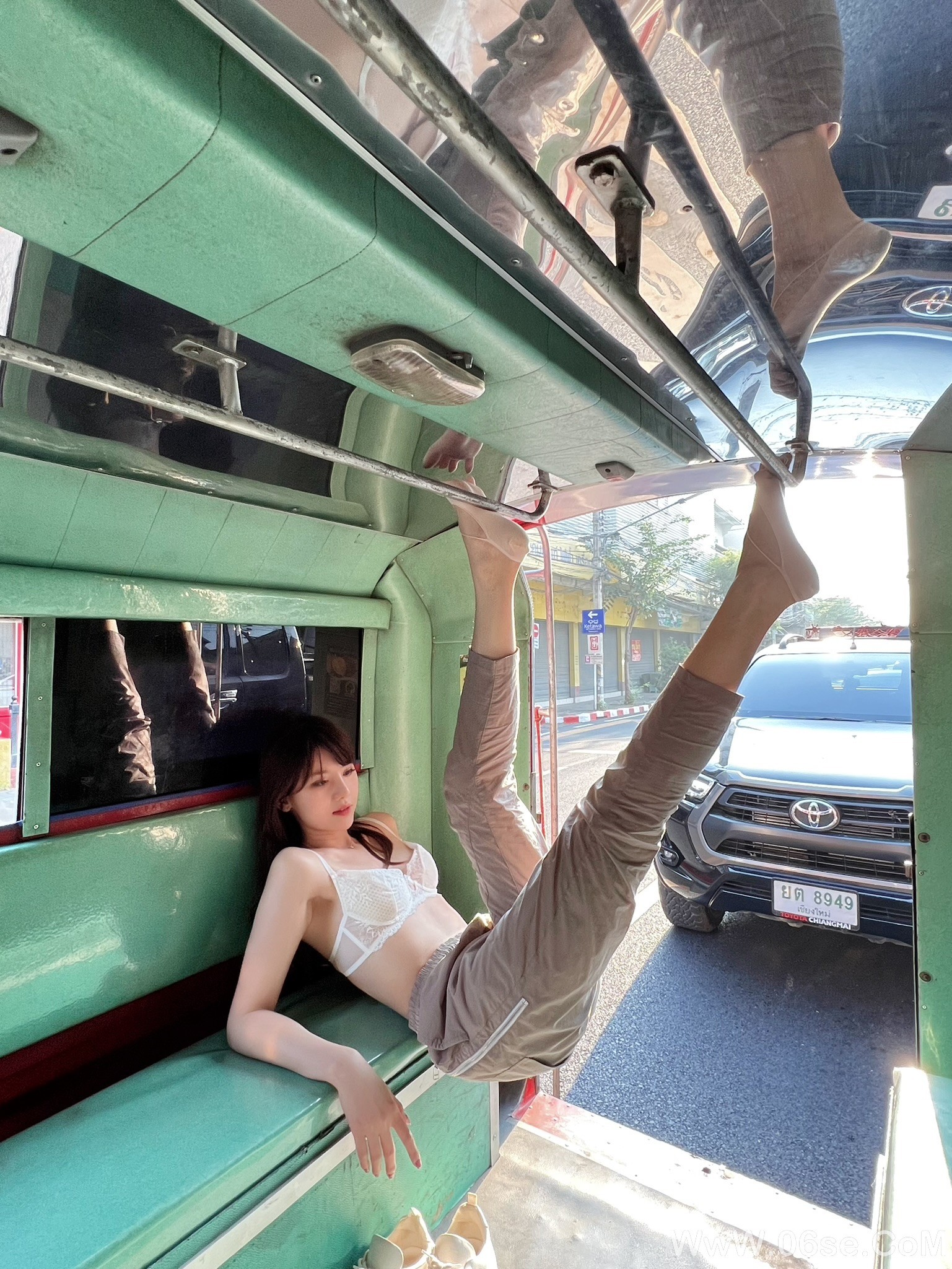 图片[2]-就是阿朱啊 – NO.018 tutu车[9P]-六色网