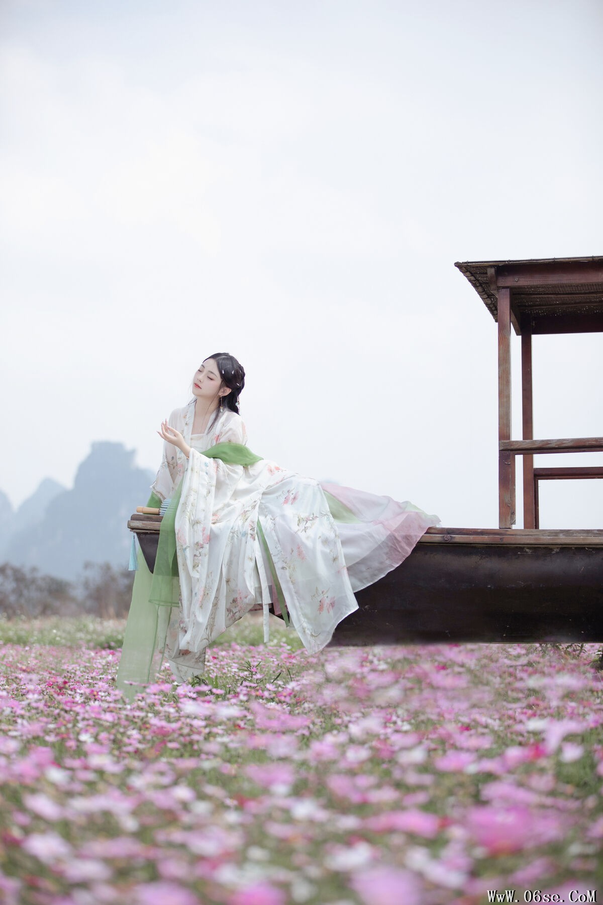 图片[9]-YiTuYu艺图语 Vol.6393 Jin Zou Ba[34P]-六色网