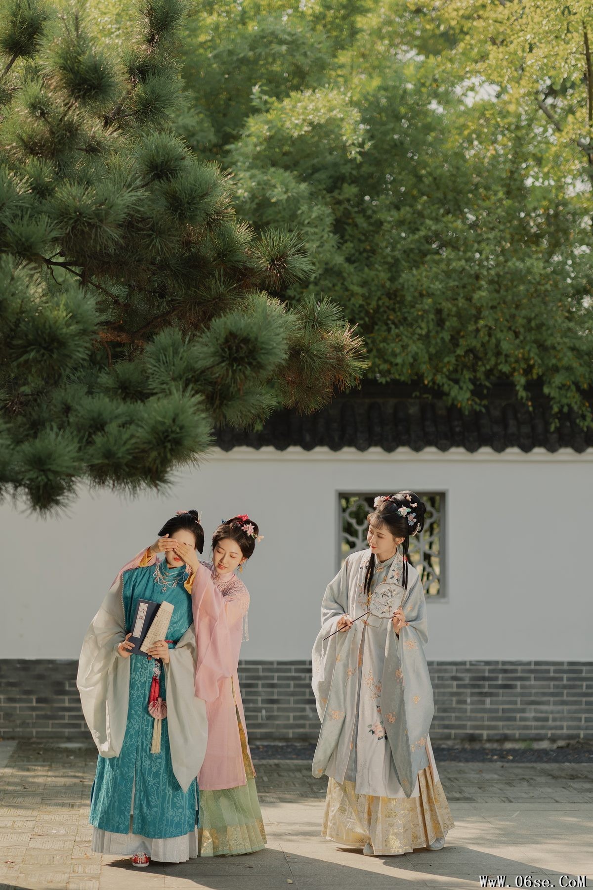 图片[28]-YiTuYu艺图语 Vol.5825 Fu Xiao[31P]-六色网