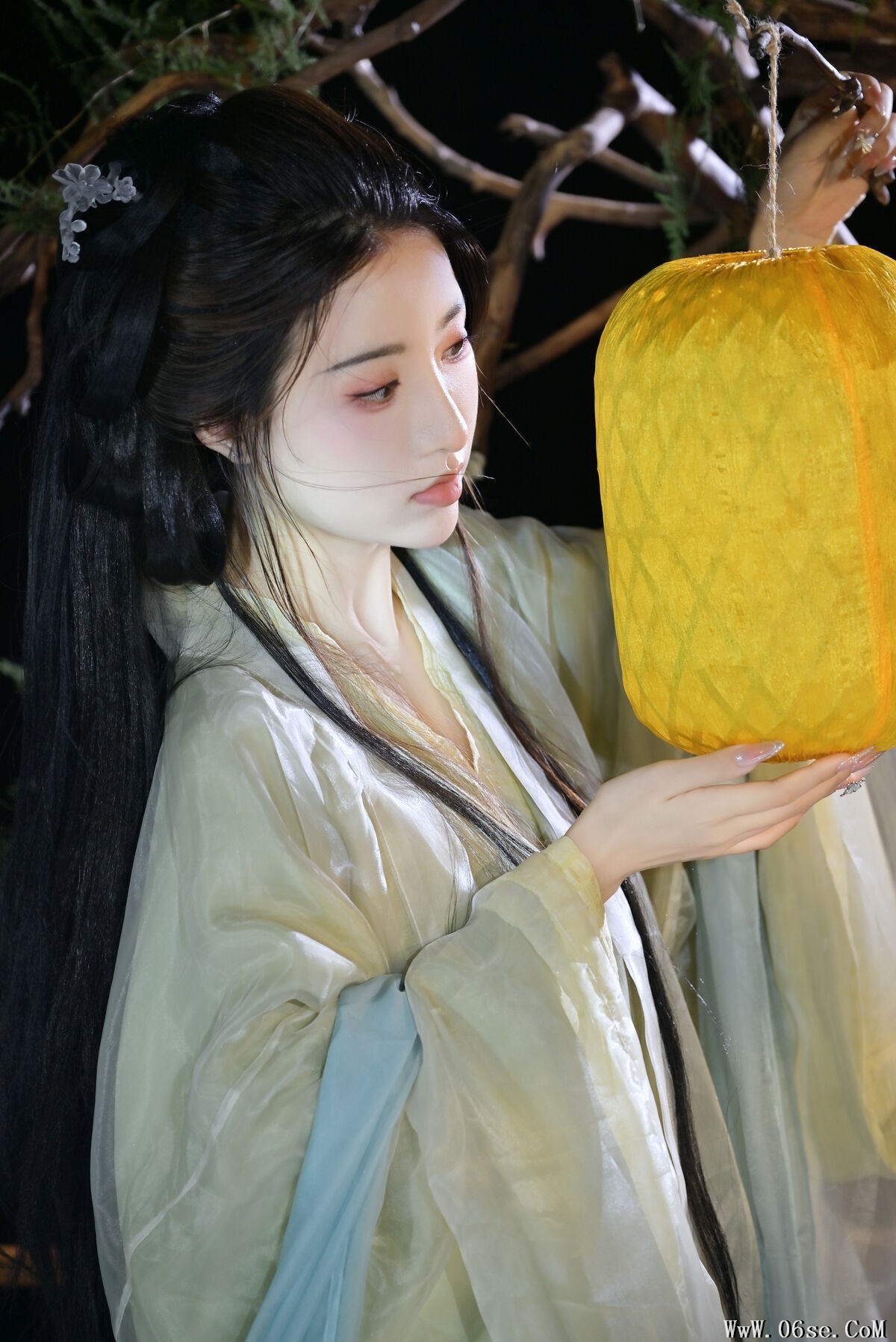 图片[21]-YiTuYu艺图语 Vol.6834 Ni De San San[21P]-六色网