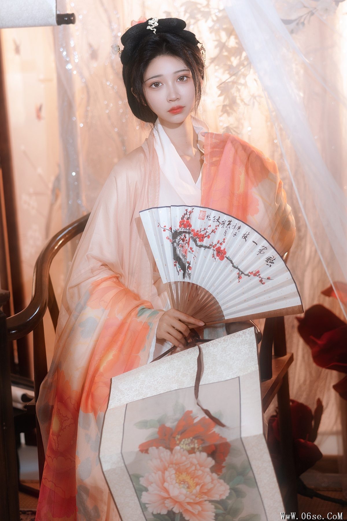 YiTuYu艺图语 Vol.4011 Qi Luo Sheng De Xiao Su Su[30P]-六色网