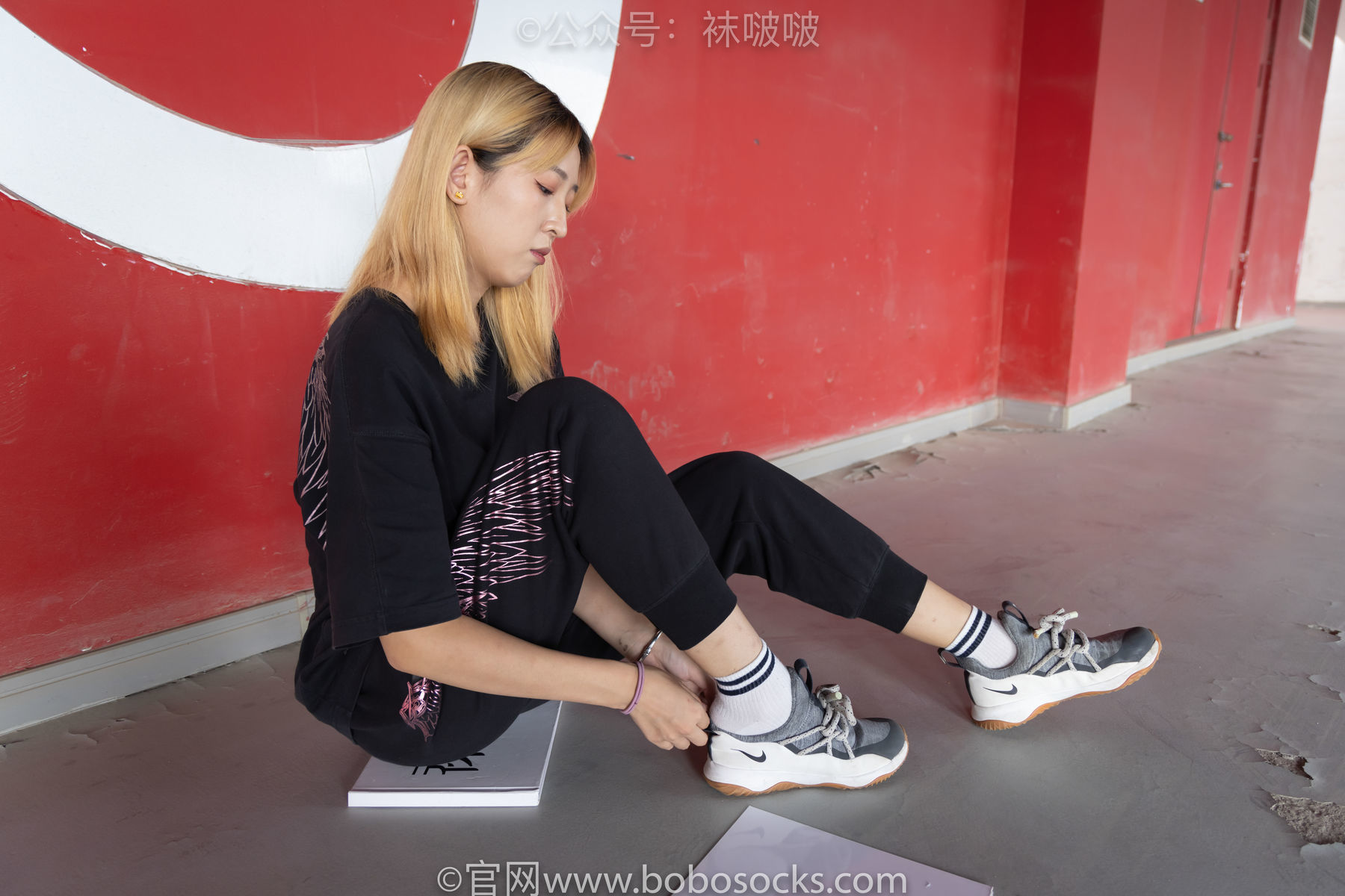 图片[135]-BoBoSocks袜啵啵 No.018 木木-运动鞋、白棉袜、裸足[136P]-六色网