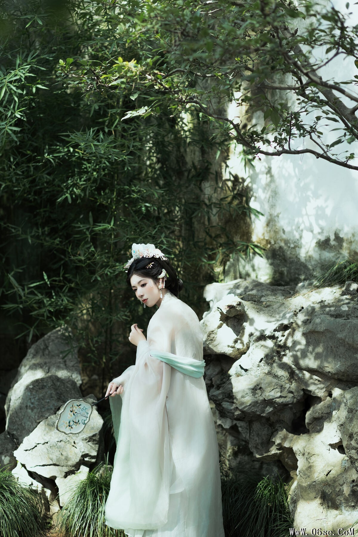 图片[5]-YiTuYu艺图语 Vol.7566 Zheng Du[28P]-六色网