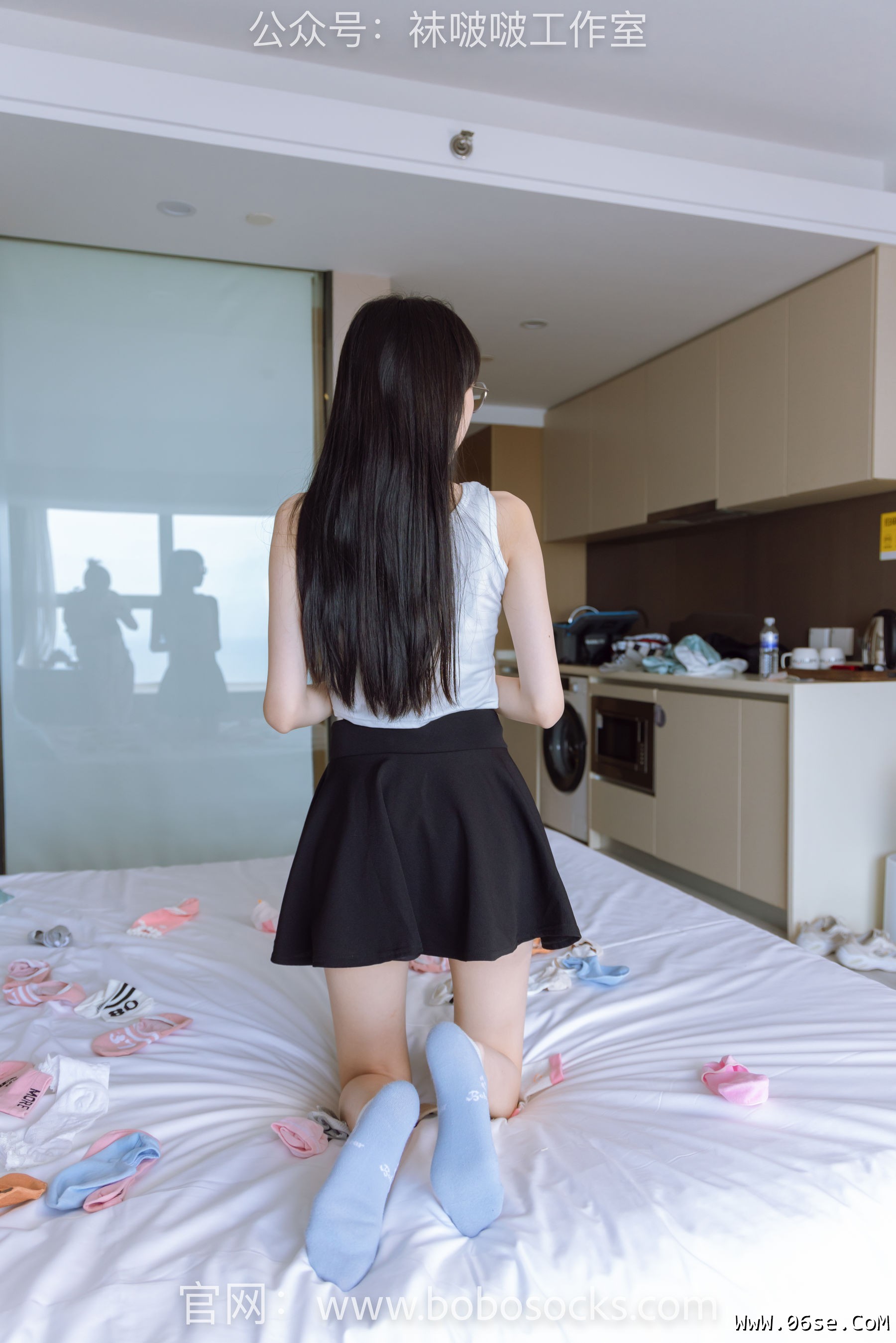 图片[76]-BoBoSocks袜啵啵 No.127 稚予-麦昆板鞋、两双自然穿旧棉袜、裸足[139P]-六色网