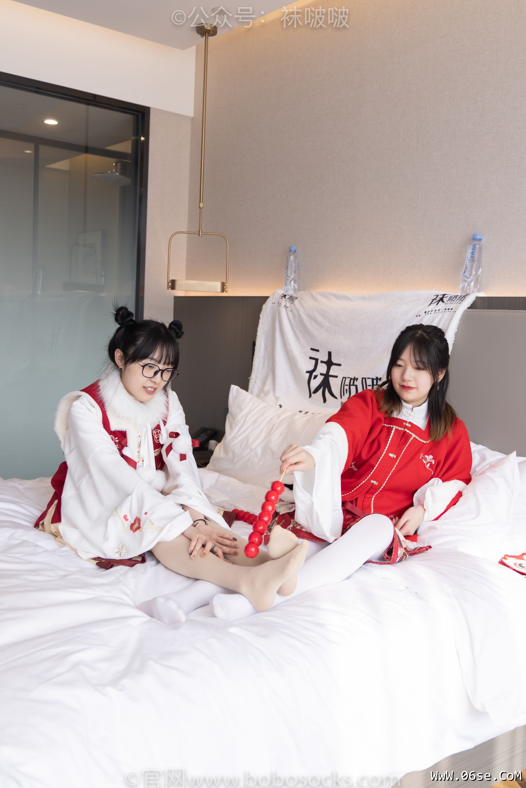 图片[43]-BoBoSocks袜啵啵 No.054 小甜豆与稚予-给大家拜年啦[139P]-六色网