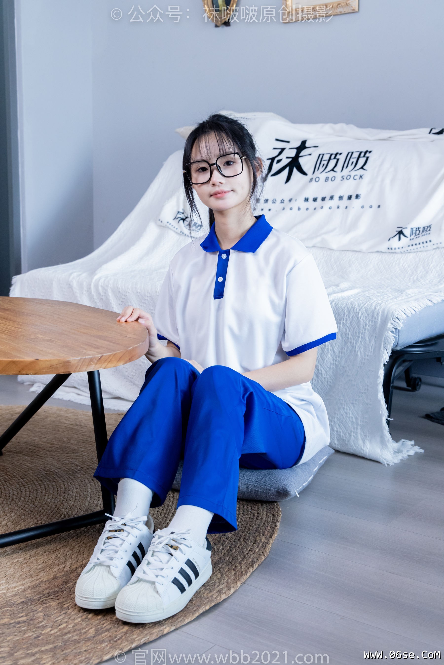 图片[98]-BoBoSocks袜啵啵 No.351 甜甜圈 -板鞋、白棉袜、肉丝、校服裤里丝[150P]-六色网