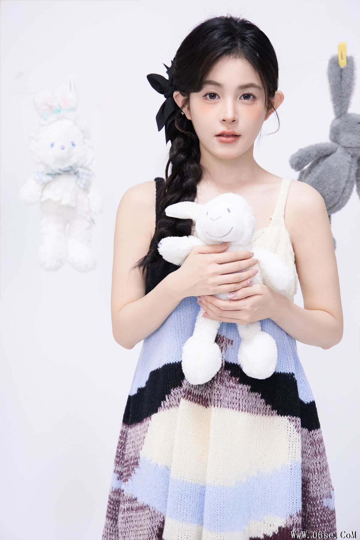 图片[18]-YiTuYu艺图语 Vol.7627 Luo Xin Xin[23P]-六色网