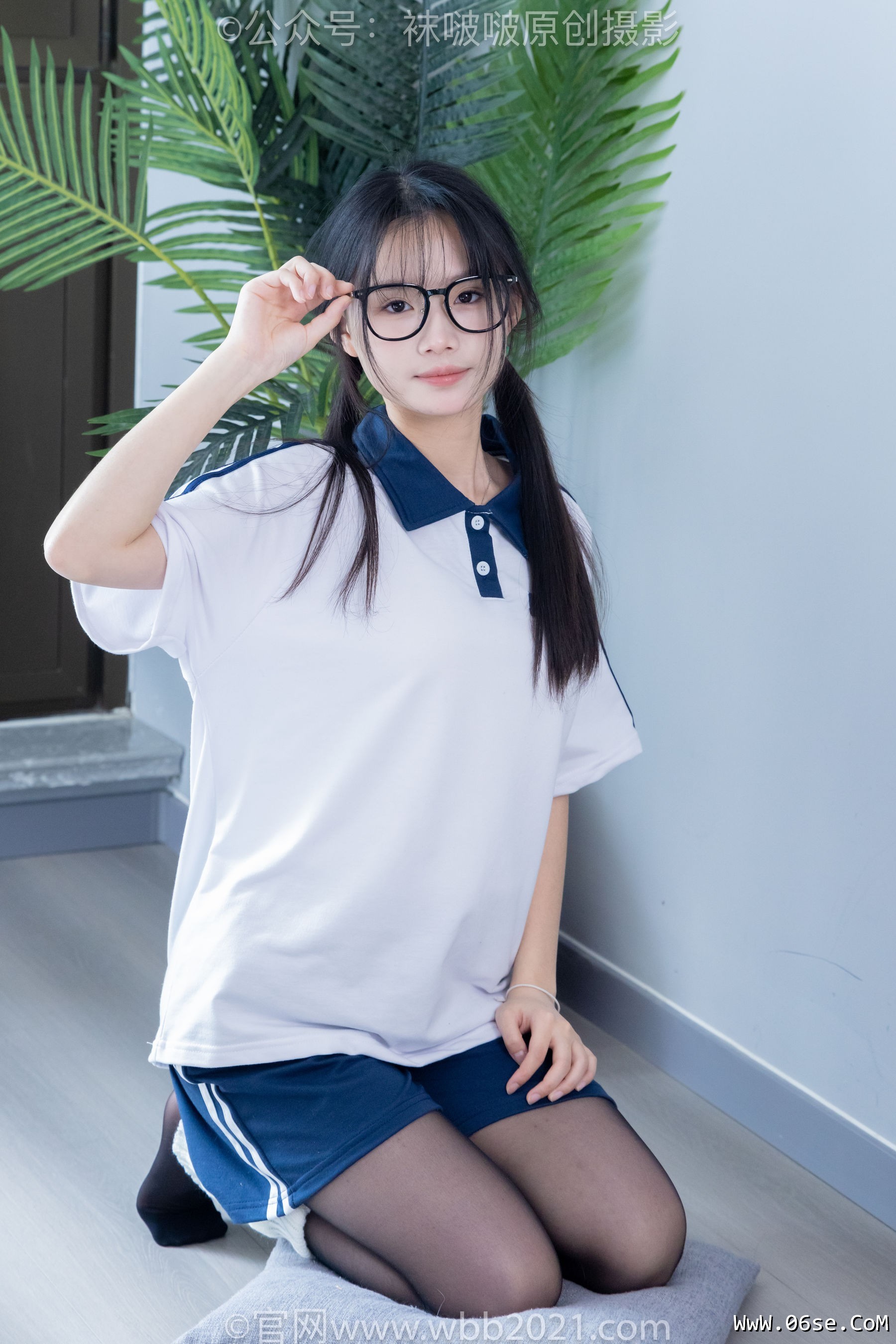 图片[151]-BoBoSocks袜啵啵 No.335 甜甜圈 -校服、运动鞋、薄黑丝、袜套[154P]-六色网