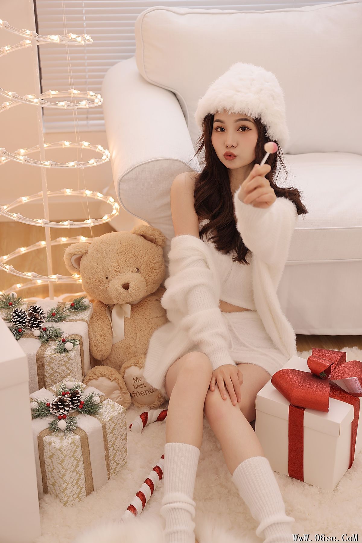 图片[17]-YiTuYu艺图语 Vol.3293 Juuuudy Er[24P]-六色网
