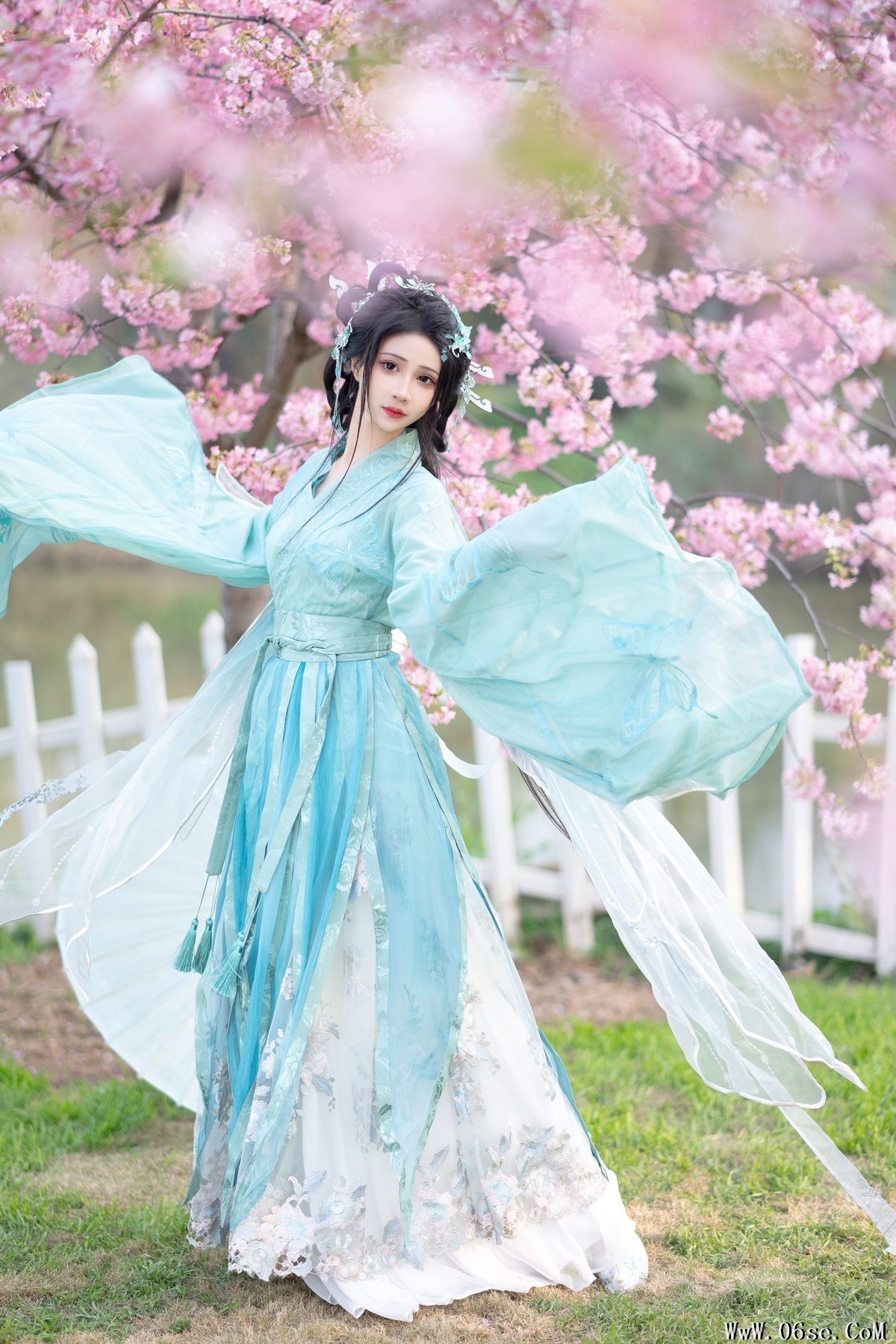 图片[16]-YiTuYu艺图语 Vol.4212 Qi Luo Sheng De Xiao Su Su[29P]-六色网