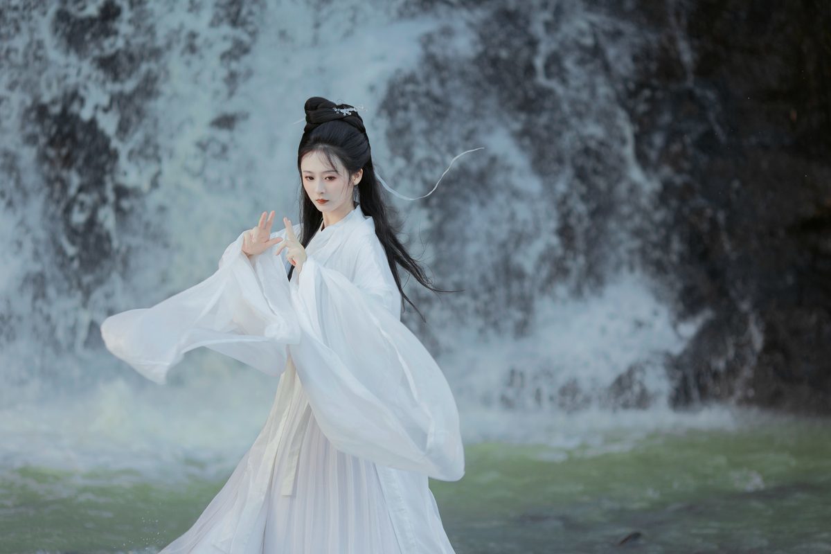 图片[18]-YiTuYu艺图语 Vol.5754 Shu Pian Yoyi[44P]-六色网