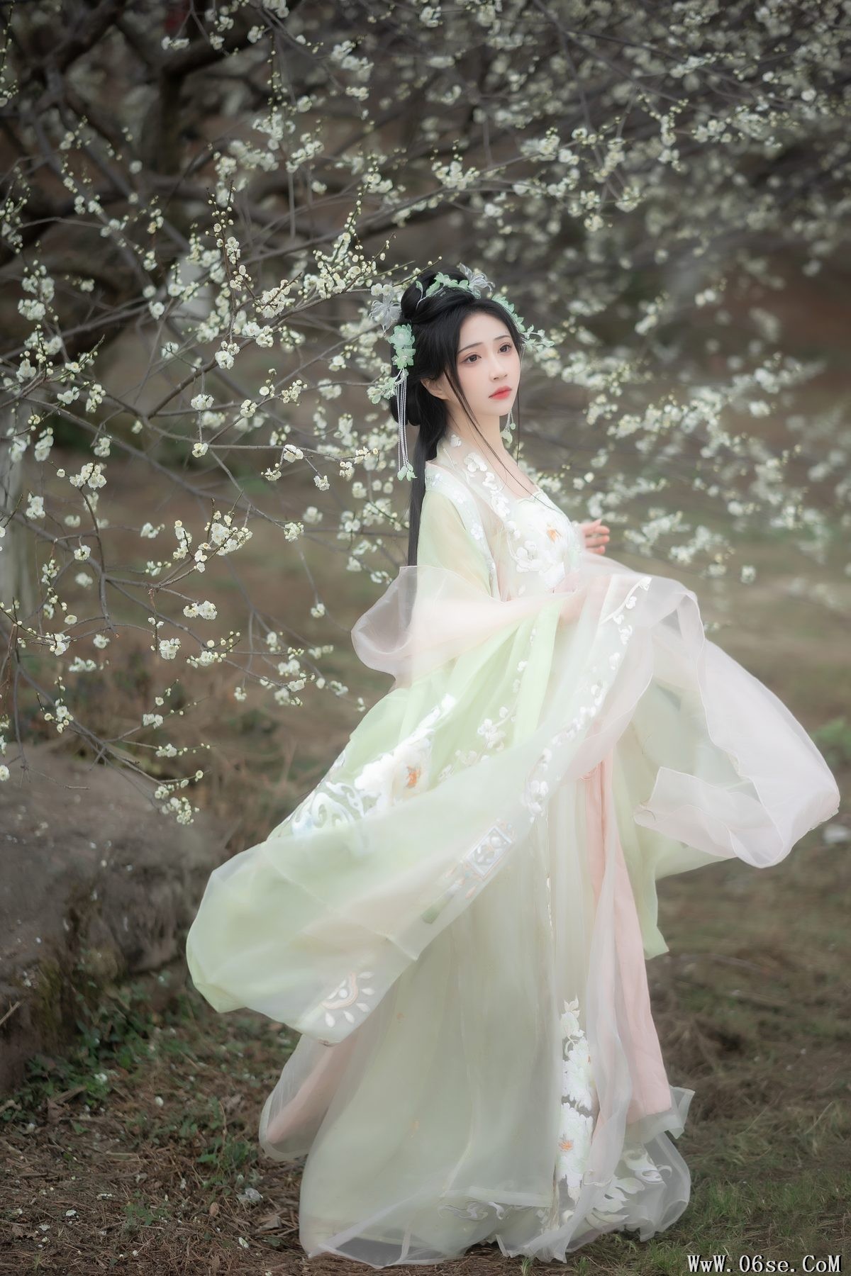 图片[4]-YiTuYu艺图语 Vol.3722 Qi Luo Sheng De Xiao Su Su[26P]-六色网