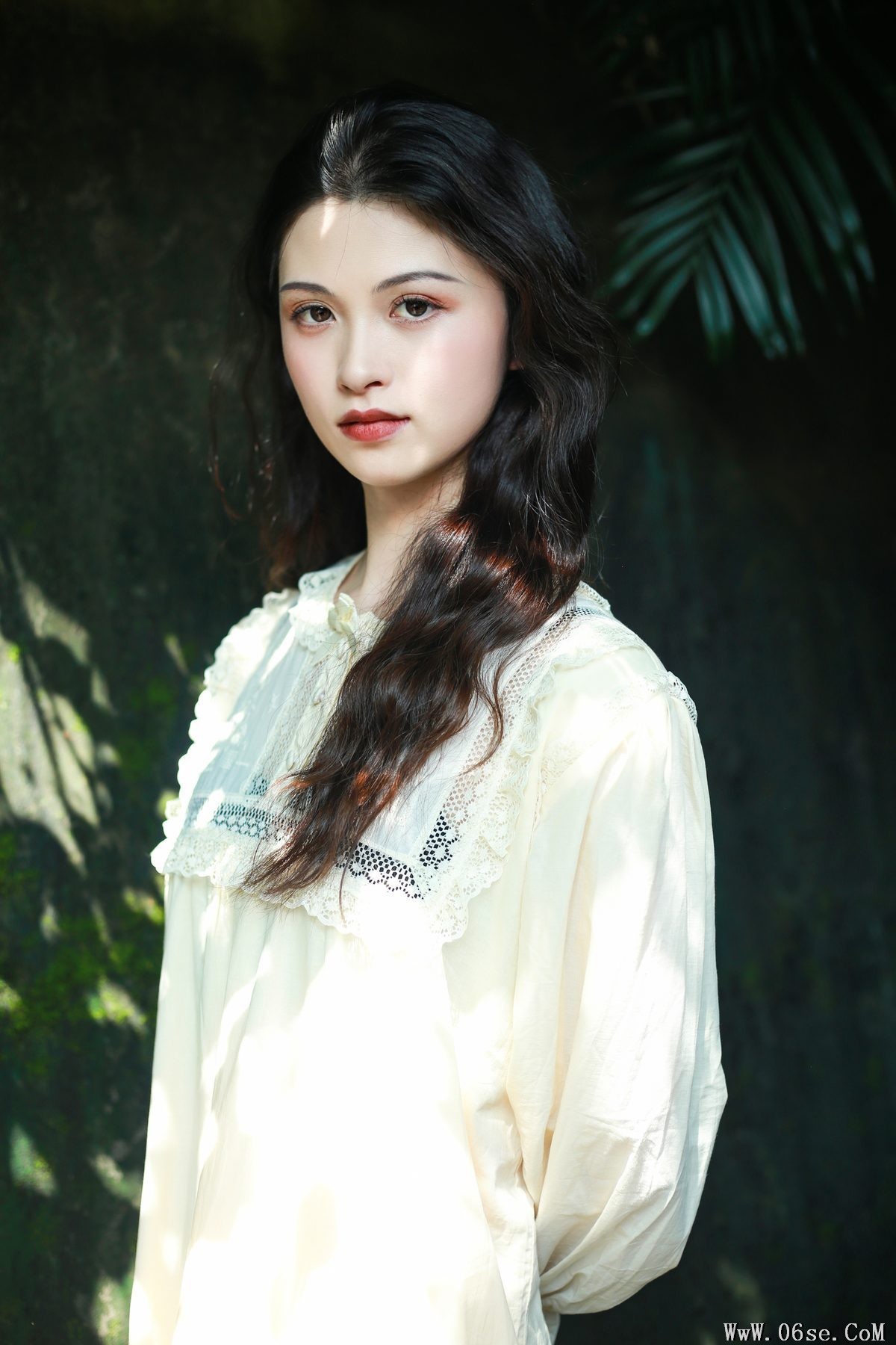 图片[25]-YiTuYu艺图语 Vol.5537 Nie Er[26P]-六色网