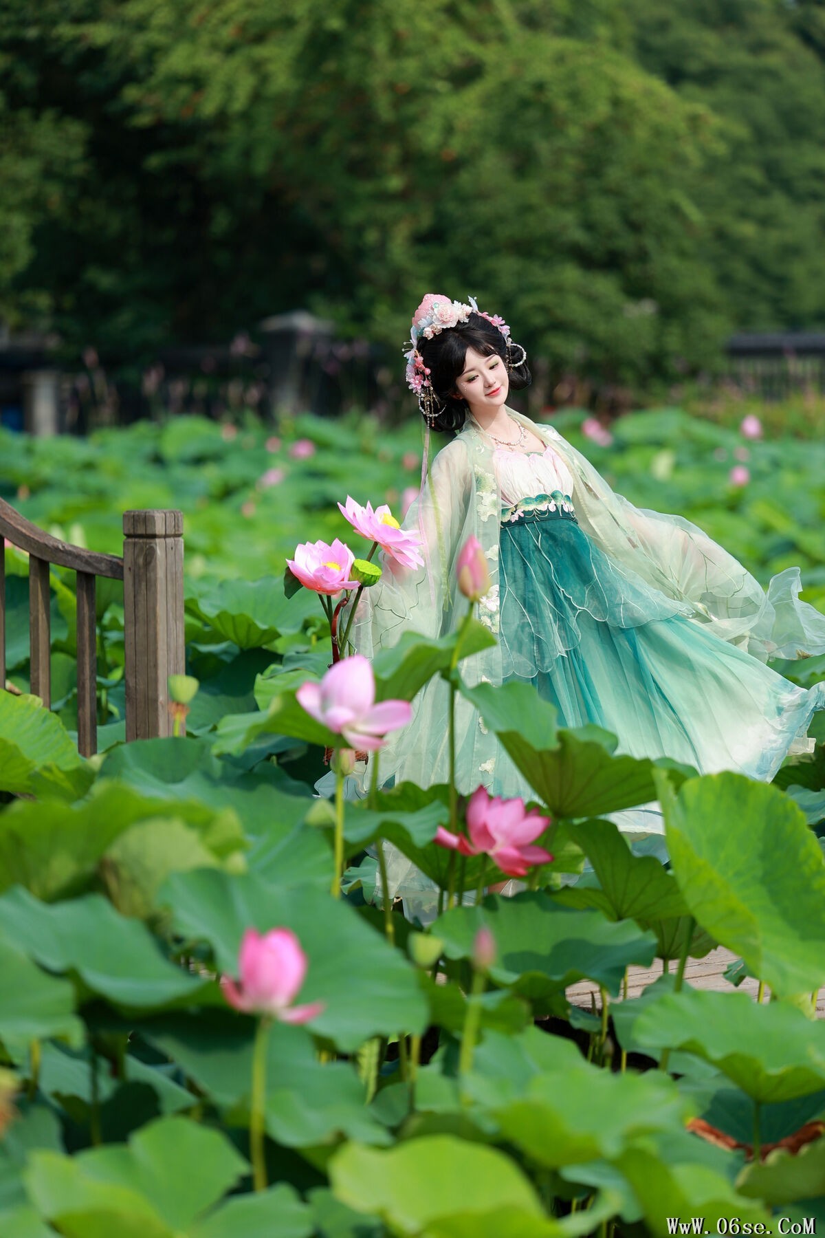 图片[3]-YiTuYu艺图语 Vol.7407 Bu Ke Ai De He He Miao[34P]-六色网