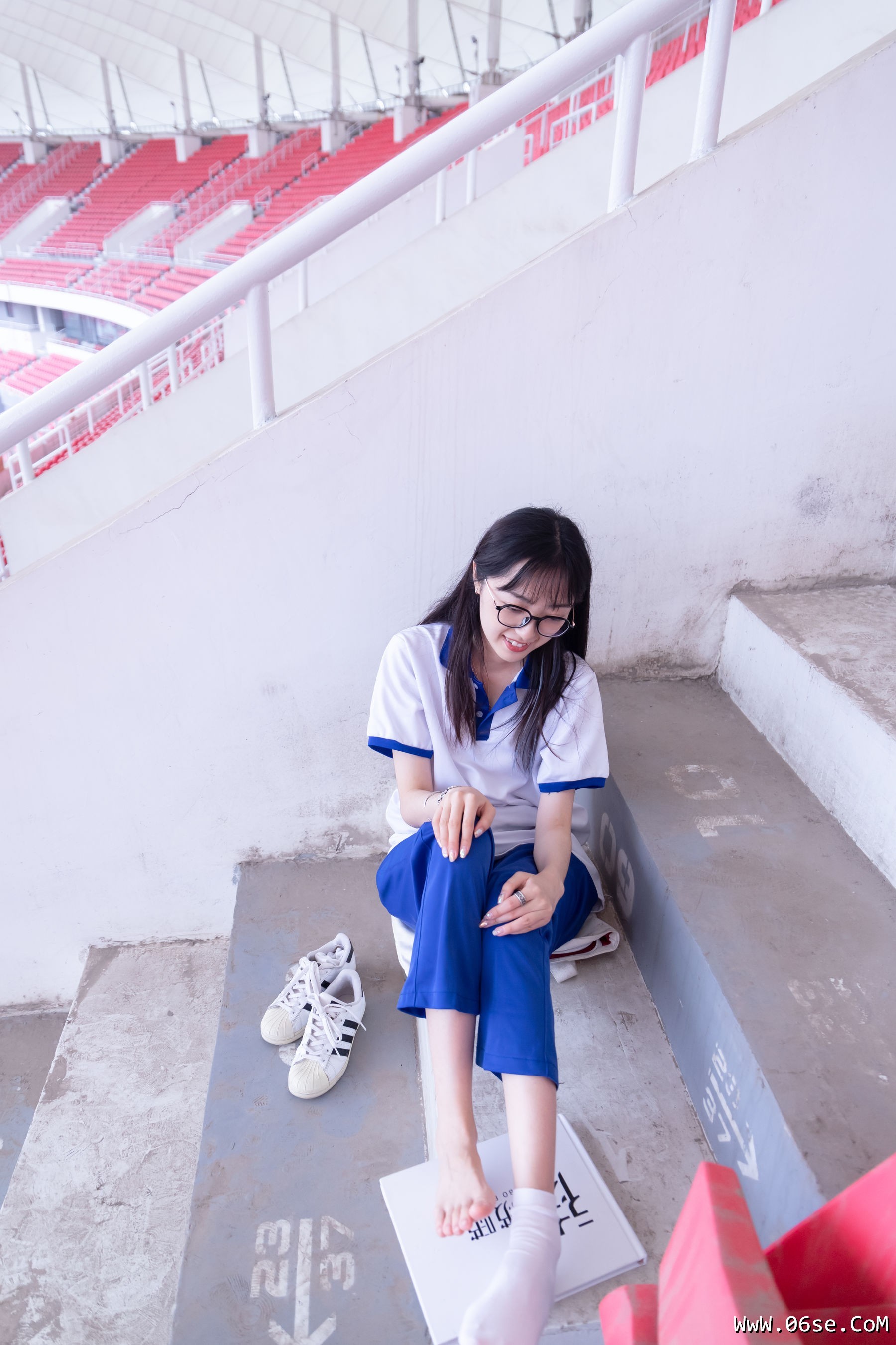 图片[108]-BoBoSocks袜啵啵 No.002 稚予-校服、贝壳头、白棉袜、裸足[139P]-六色网