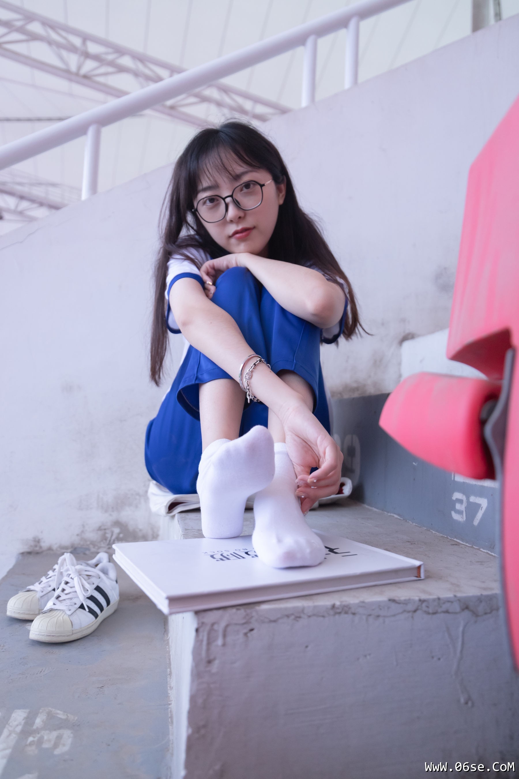 图片[72]-BoBoSocks袜啵啵 No.002 稚予-校服、贝壳头、白棉袜、裸足[139P]-六色网