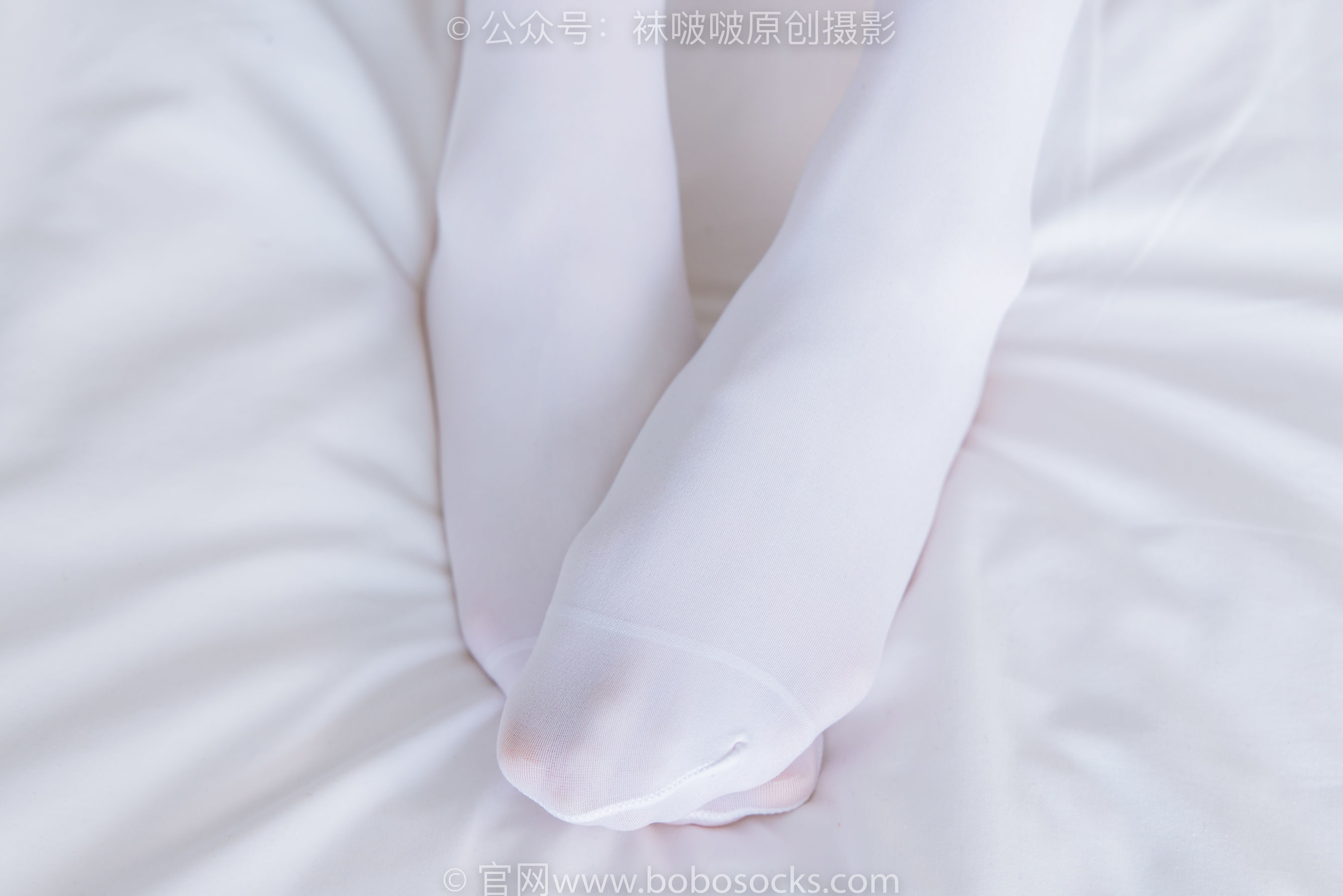 图片[112]-BoBoSocks袜啵啵 No.214 小沫 -黑色运动鞋、厚白丝[142P]-六色网