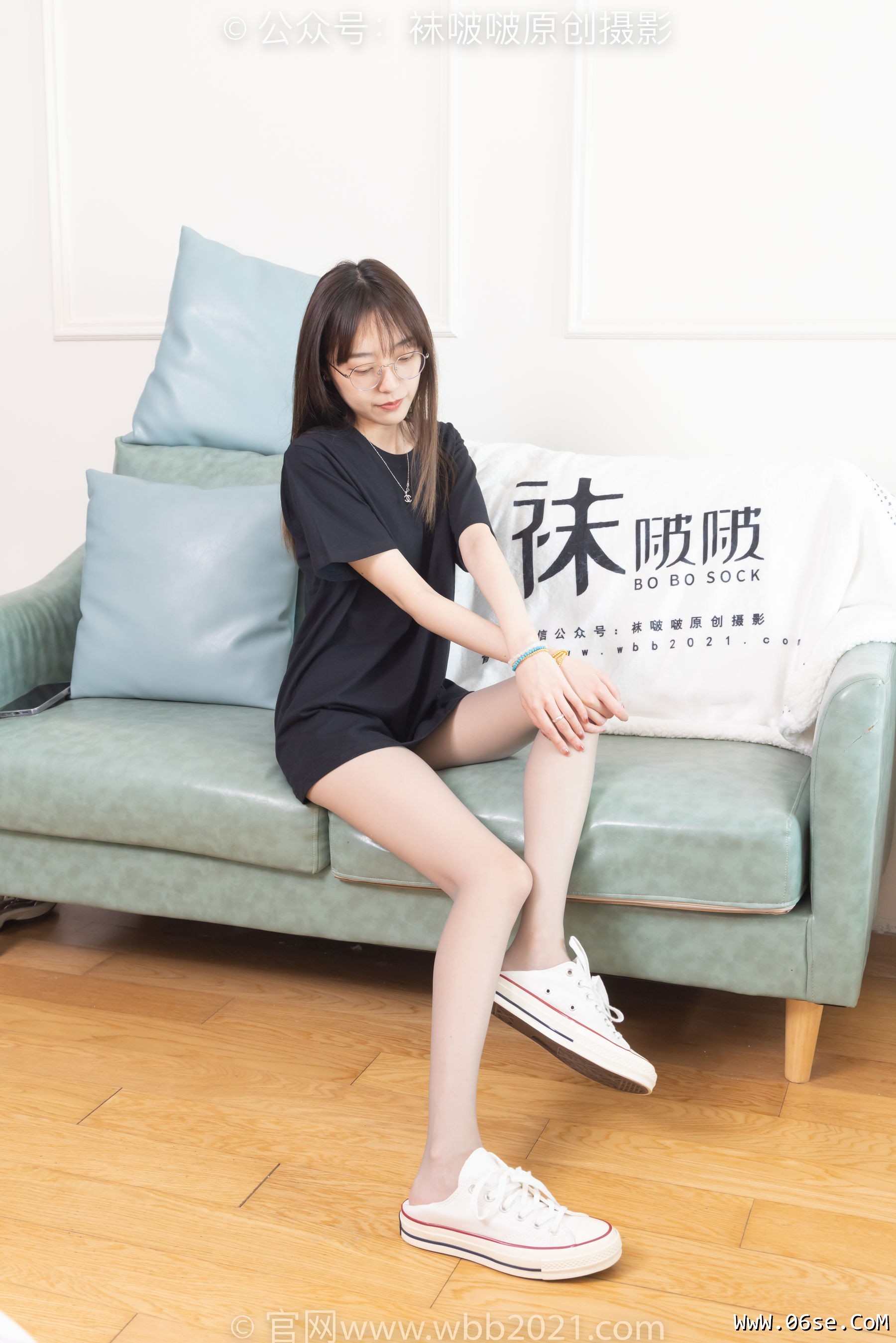 图片[83]-BoBoSocks袜啵啵 No.379 稚予 -板鞋、灰丝[140P]-六色网