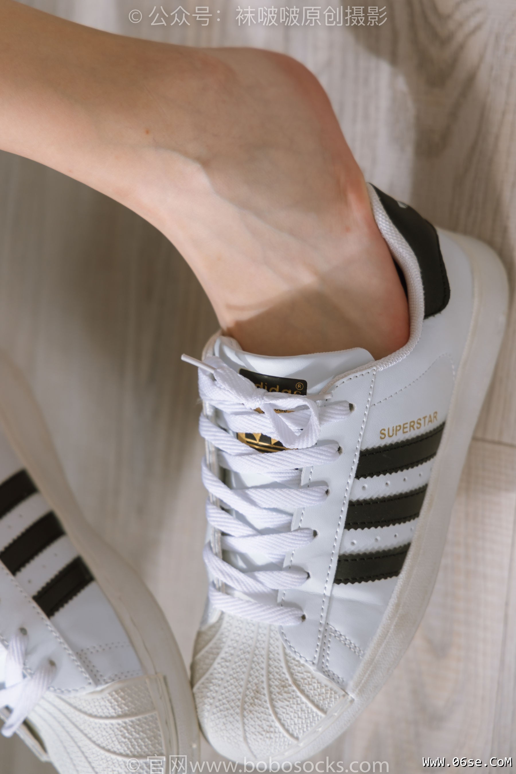 图片[131]-BoBoSocks袜啵啵 No.189 小甜豆-贝壳头板鞋、白棉袜、裸足[169P]-六色网