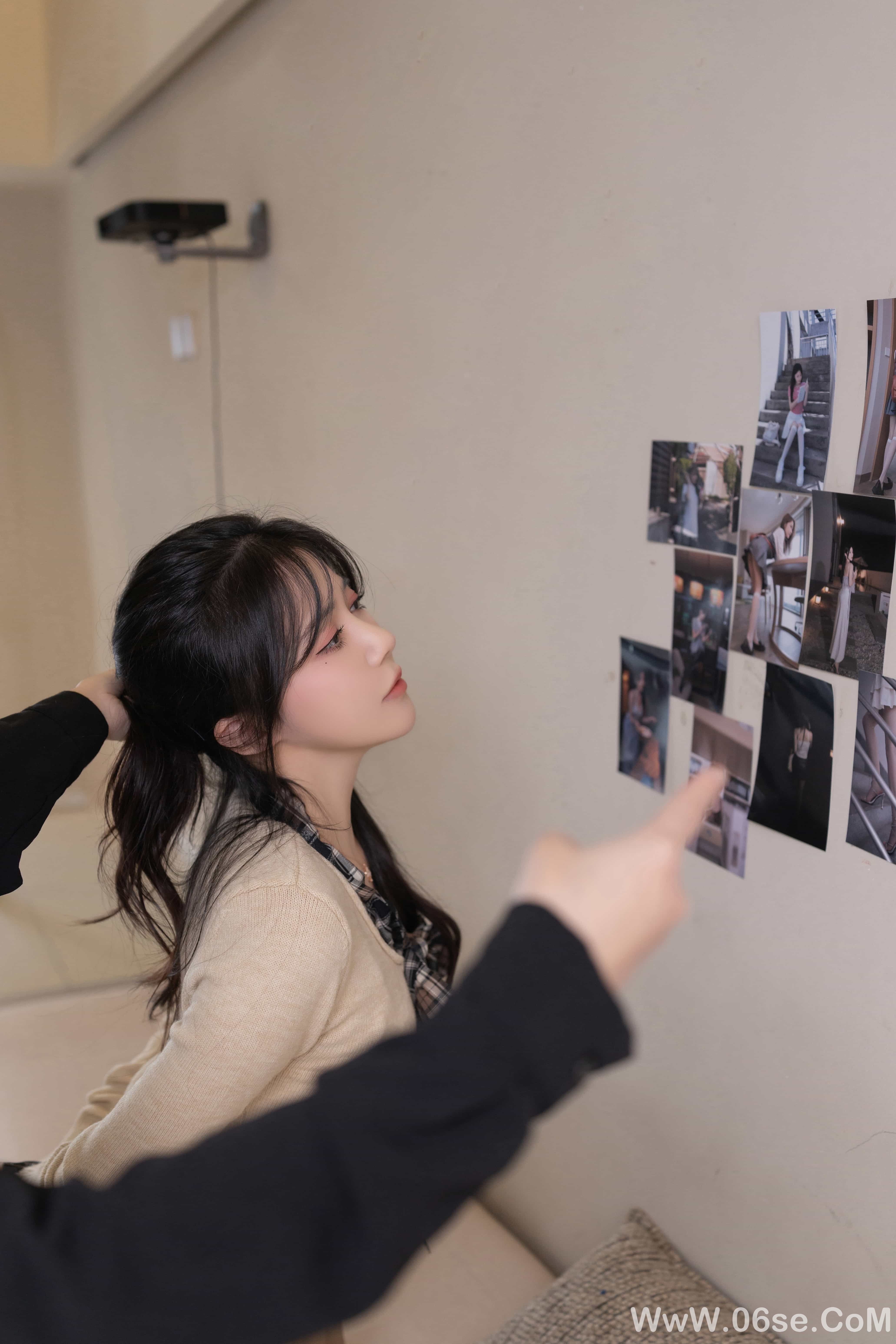 图片[13]-秀人名模鱼子酱Fish《跟踪狂》写真[120P]-六色网