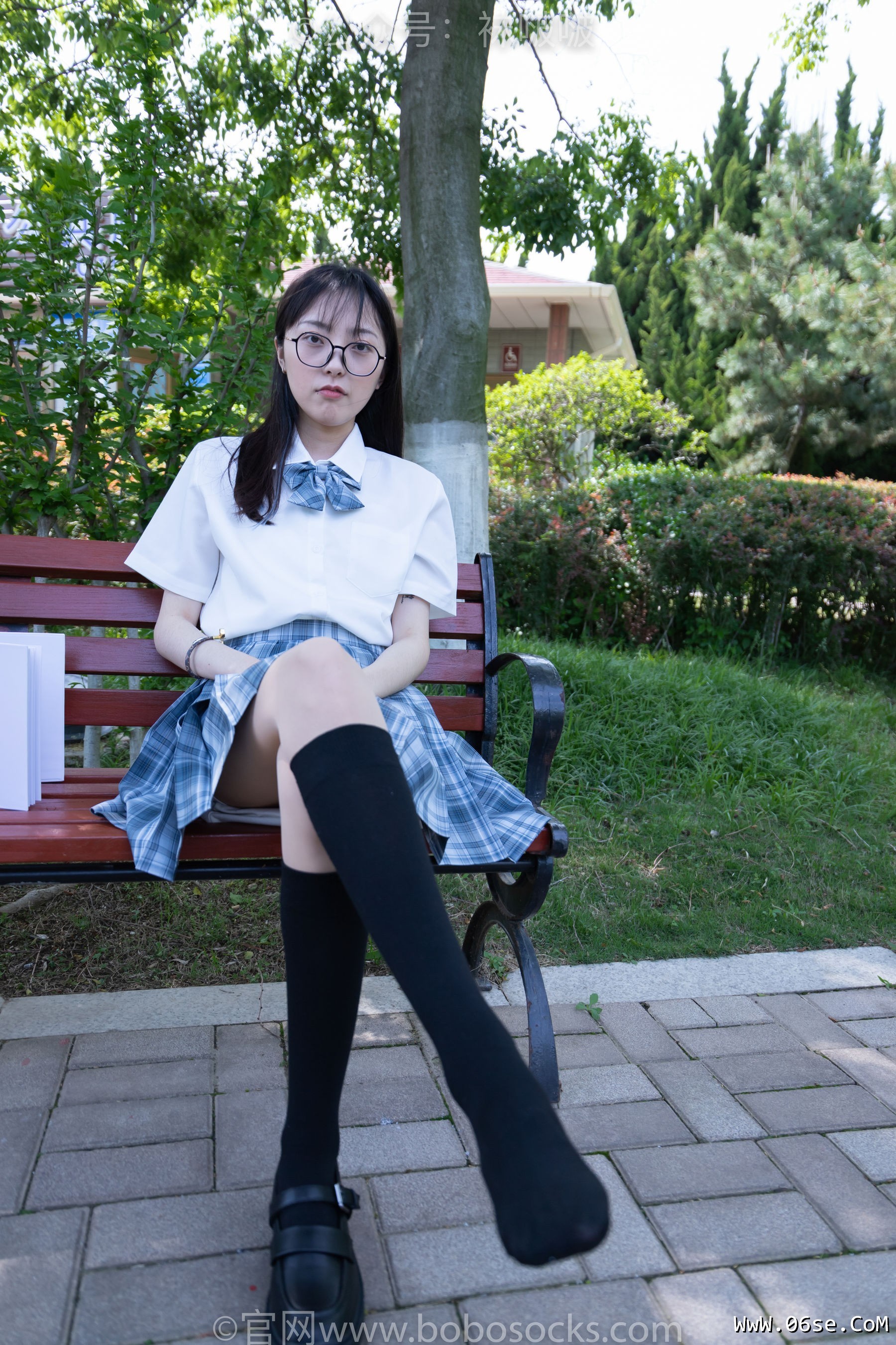 图片[46]-BoBoSocks袜啵啵 No.007 稚予-JK制服、皮鞋、黑色中筒棉袜、肉丝[143P]-六色网