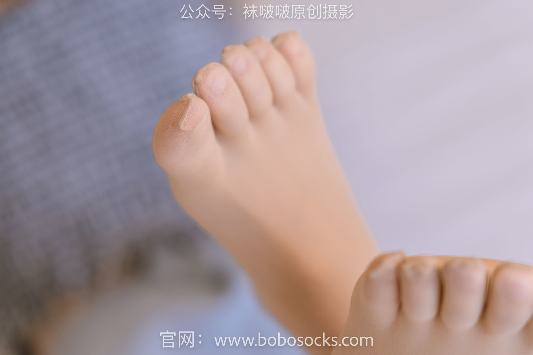 图片[36]-BoBoSocks袜啵啵 No.131 苏苏-两双高跟鞋、黑丝、肉丝五指袜[140P]-六色网