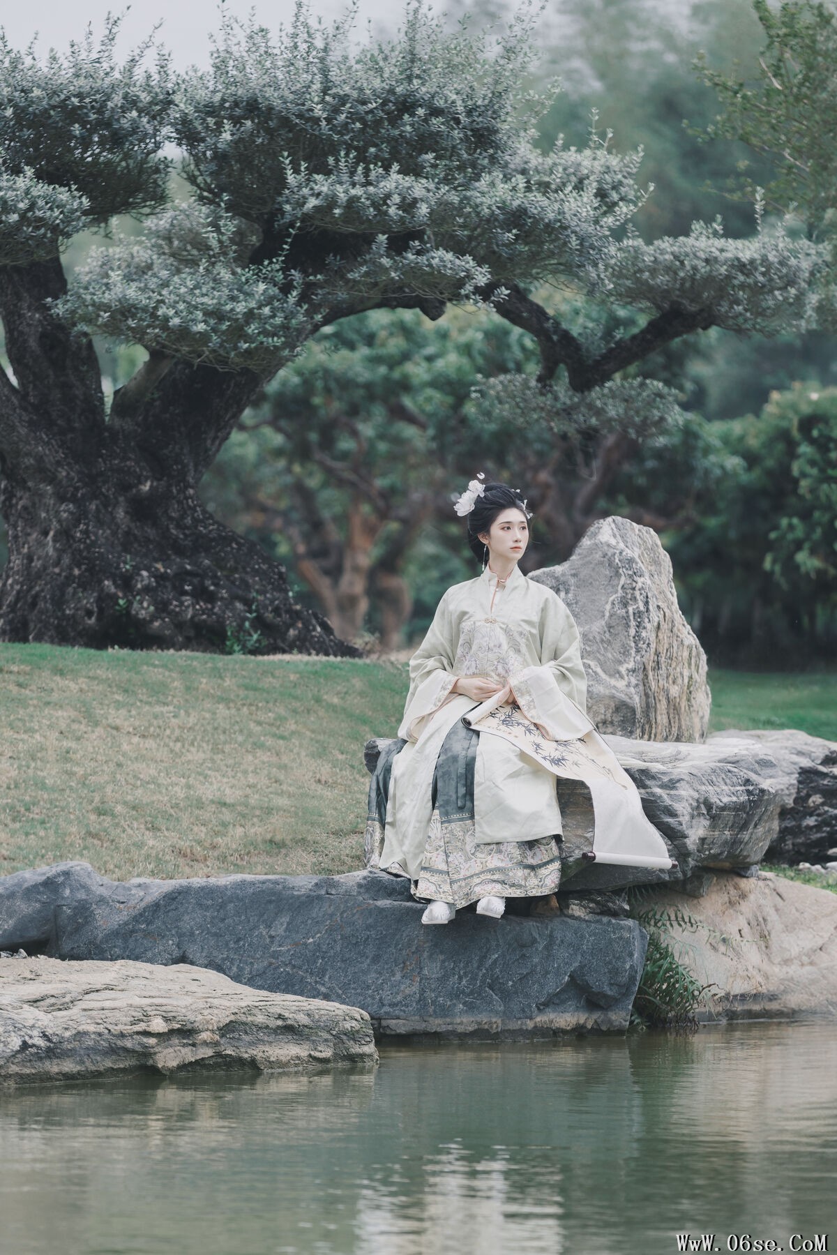 图片[11]-YiTuYu艺图语 Vol.6845 Yu Shao Yao Zao Shui[32P]-六色网