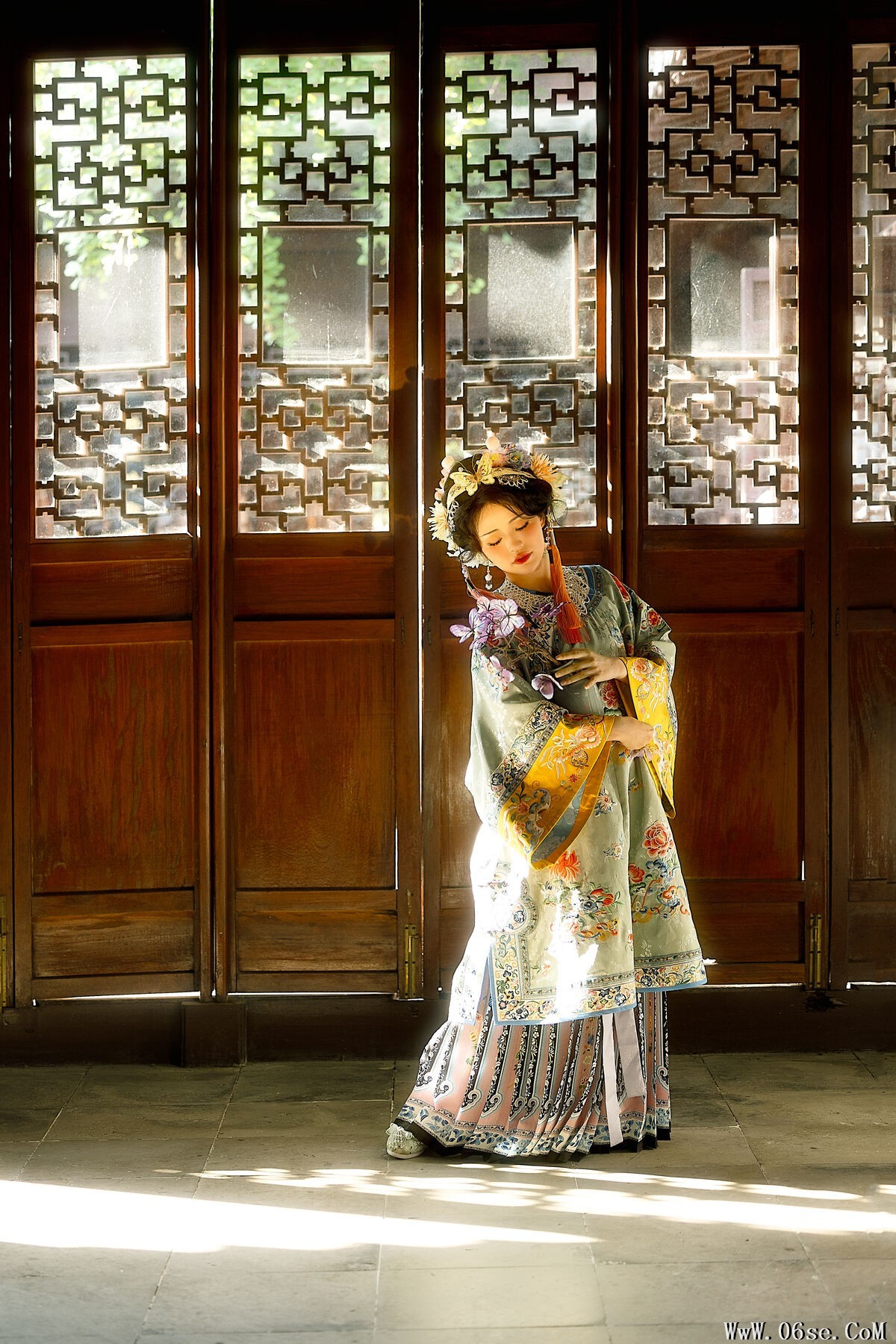 图片[21]-YiTuYu艺图语 Vol.7346 Yue Yue Er Yu Shi[21P]-六色网