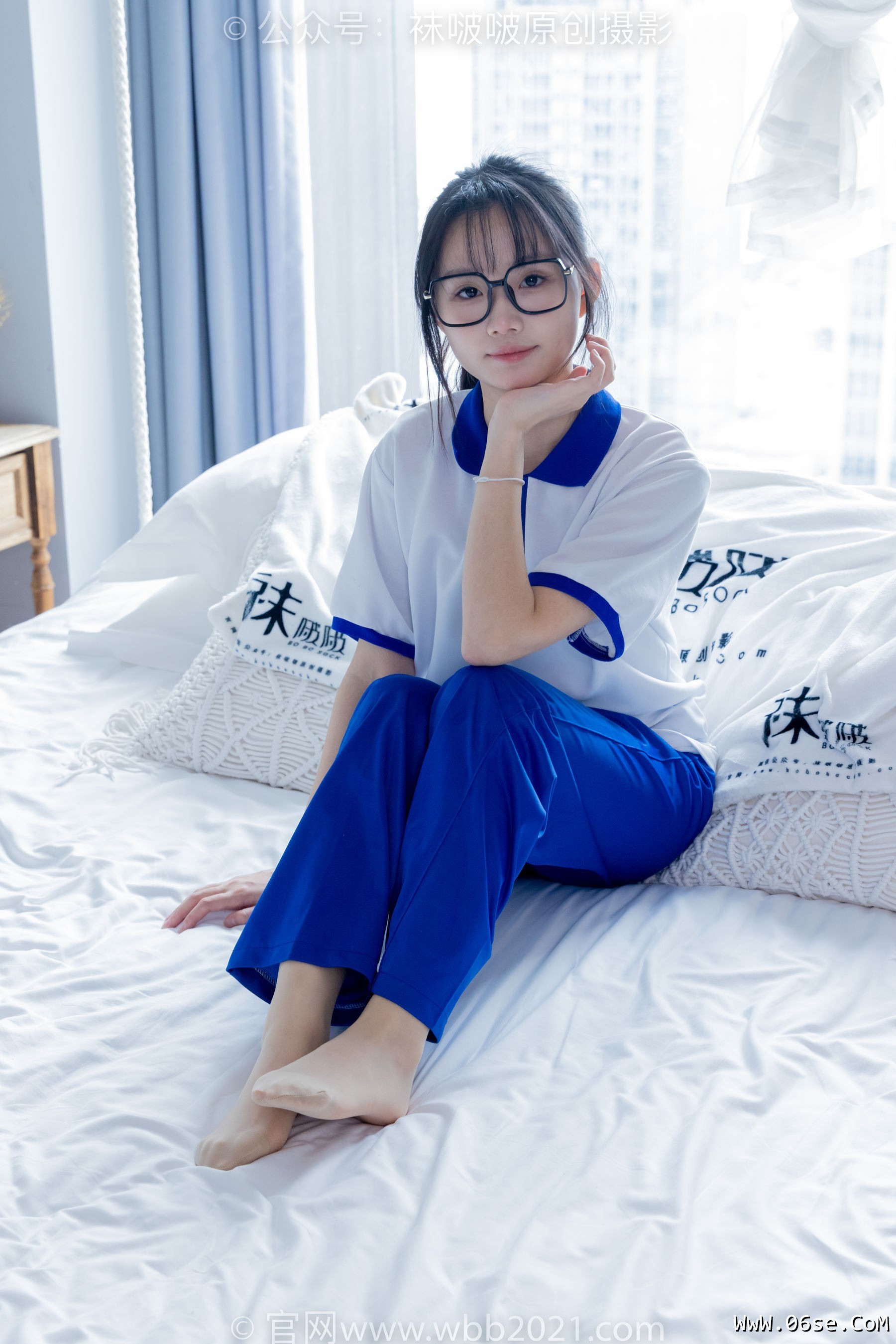 图片[28]-BoBoSocks袜啵啵 No.351 甜甜圈 -板鞋、白棉袜、肉丝、校服裤里丝[150P]-六色网