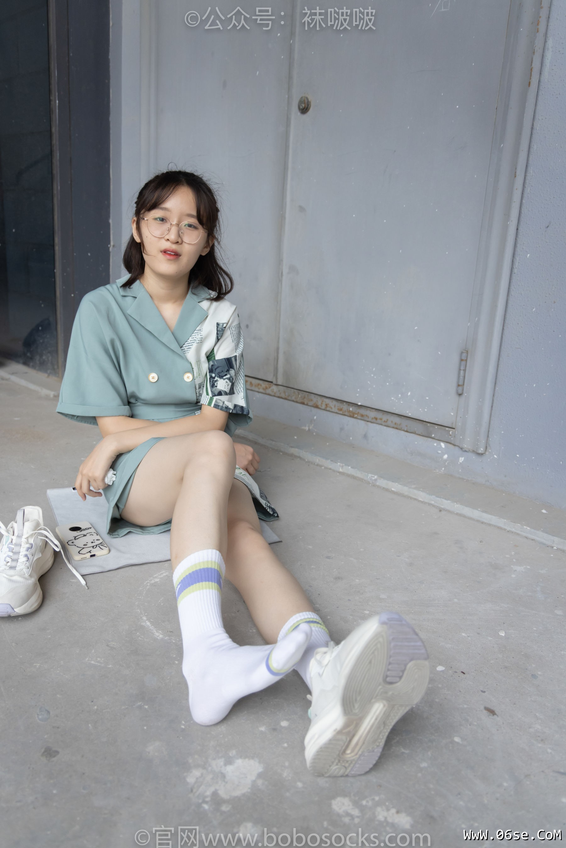 图片[50]-BoBoSocks袜啵啵 No.025 熊熊-安踏运动鞋、白色棉袜、裸足[146P]-六色网