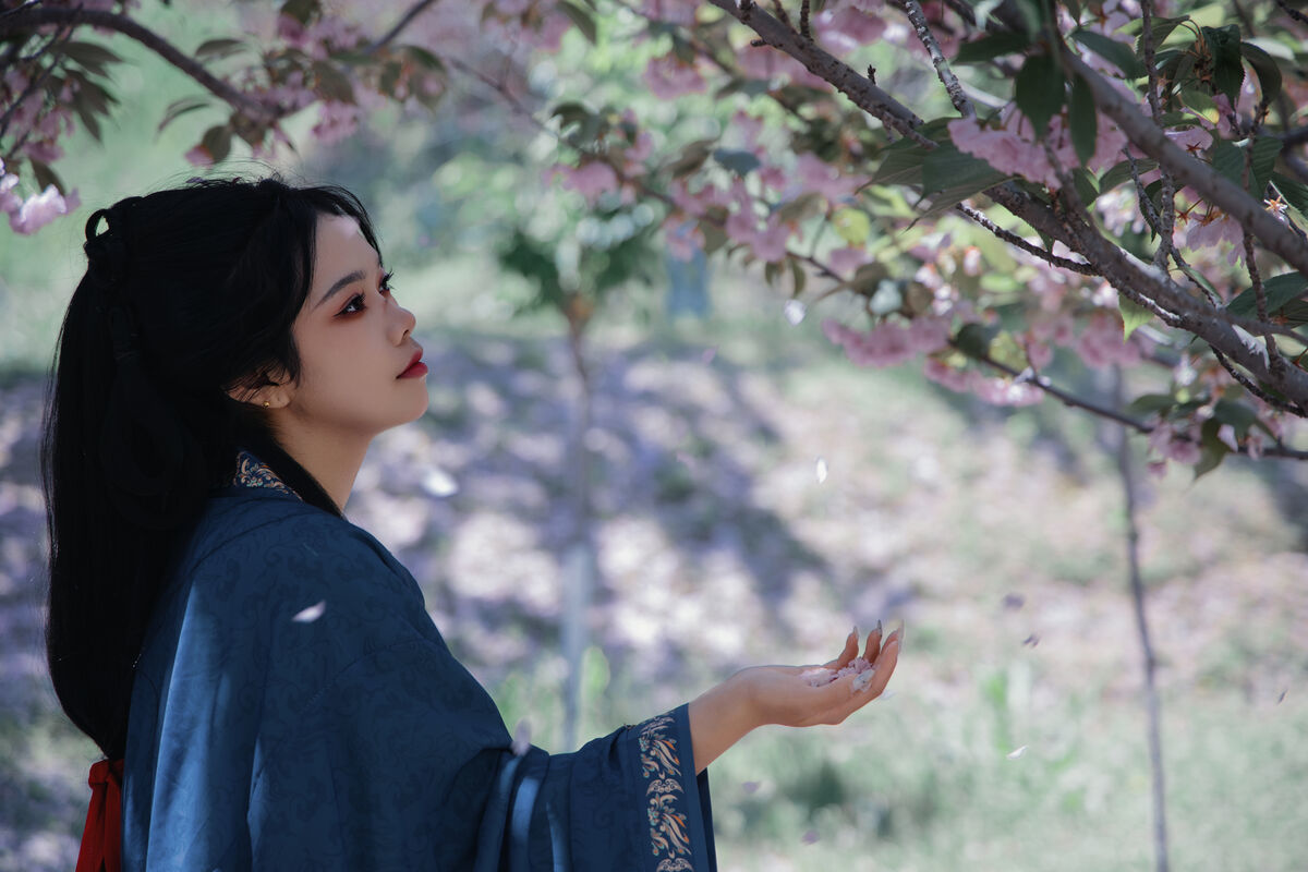 图片[30]-YiTuYu艺图语 Vol.7137 Wan Yi[37P]-六色网