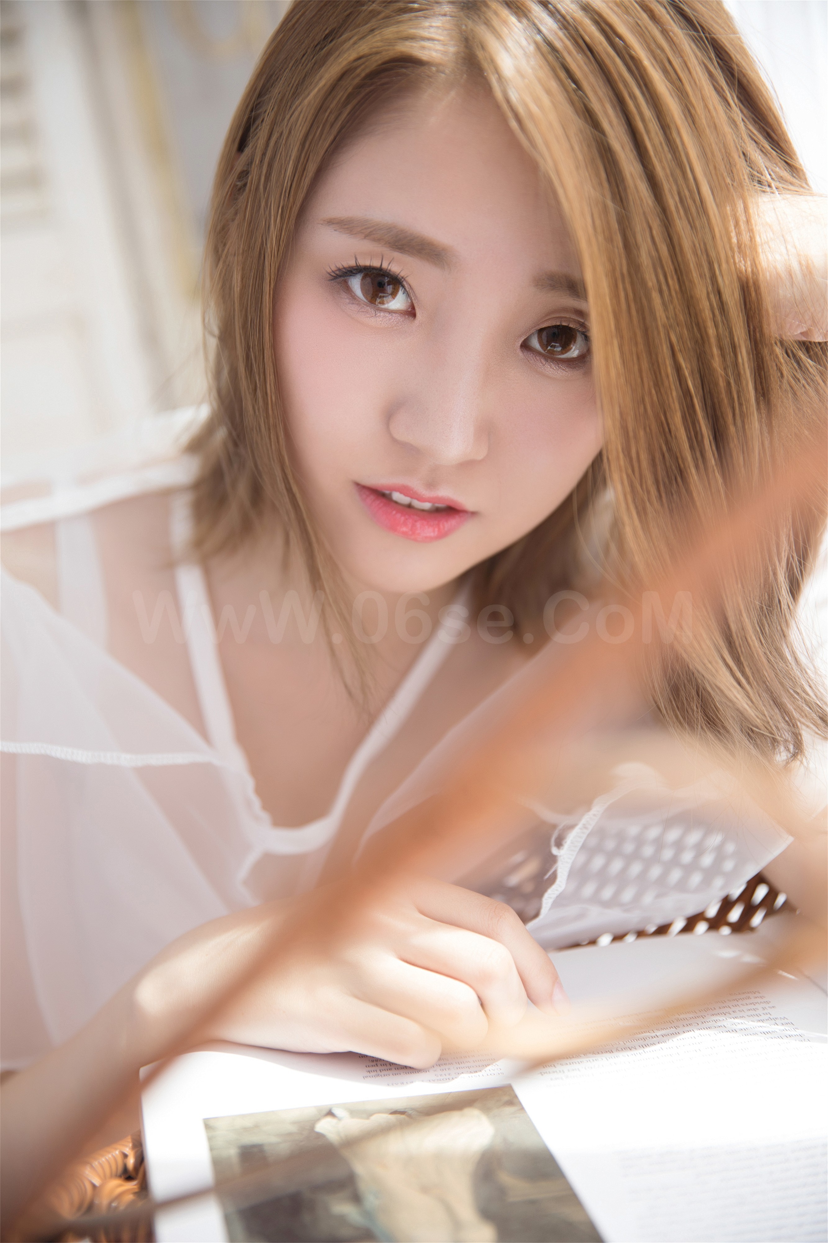 图片[8]-雅拉伊 – 《一颦一笑》[34P]-六色网