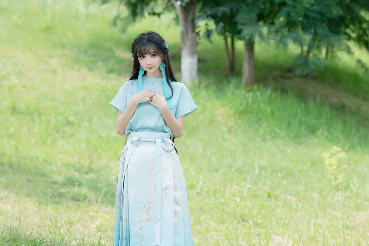 图片[21]-YiTuYu艺图语 Vol.7406 Qi Luo Sheng De Xiao Su Su[28P]-六色网