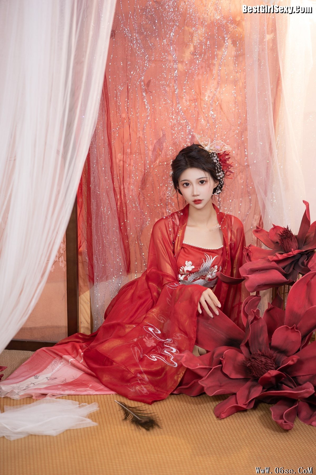 图片[20]-YiTuYu艺图语 Vol.4129 Qi Luo Sheng De Xiao Su Su[25P]-六色网