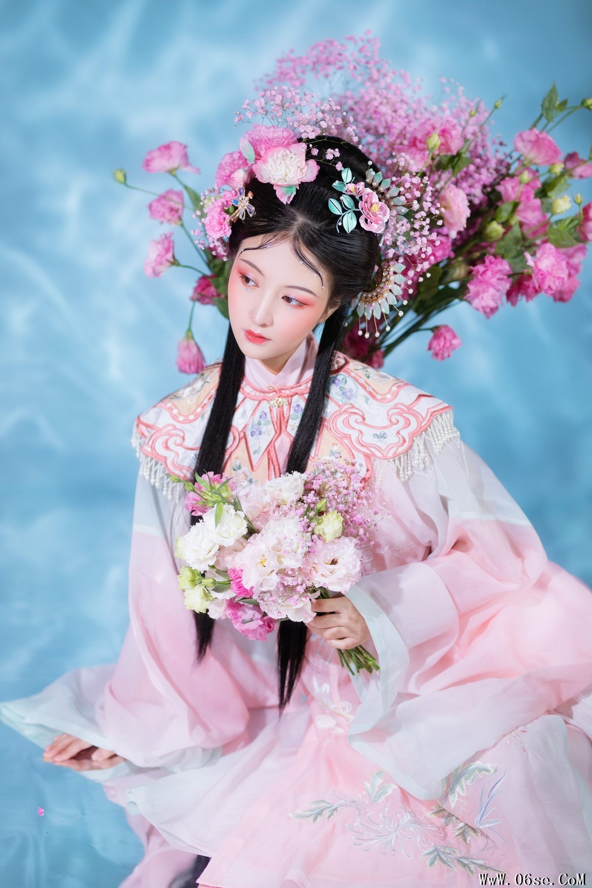 图片[22]-YiTuYu艺图语 Vol.4153 Pei Pei[26P]-六色网
