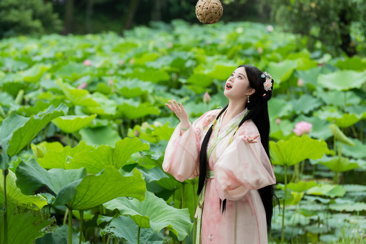 图片[23]-YiTuYu艺图语 Vol.7333 Xi Gua[25P]-六色网