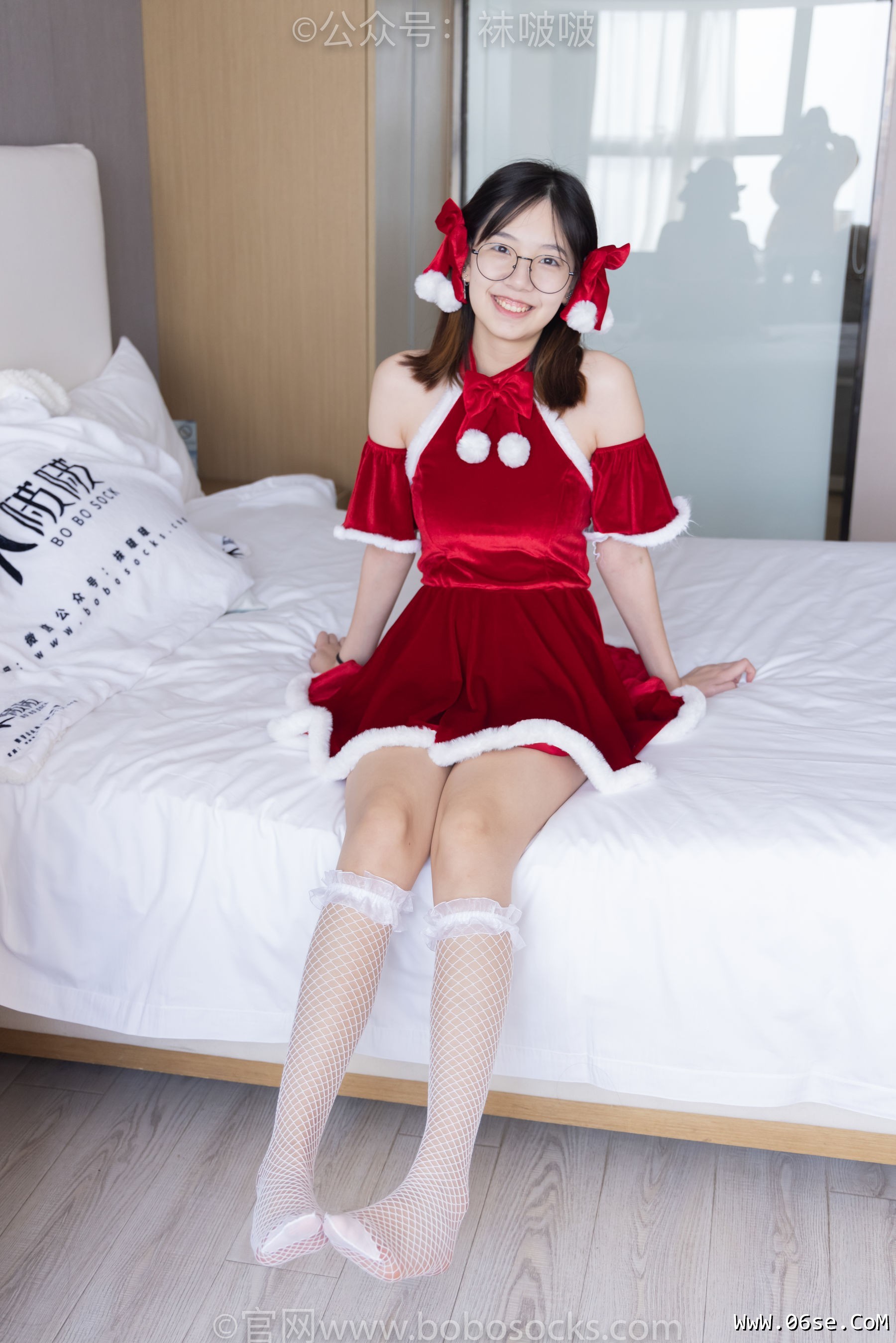 图片[33]-BoBoSocks袜啵啵 No.043 小甜豆-圣诞服、平底鞋、高跟鞋、白色渔网袜[164P]-六色网
