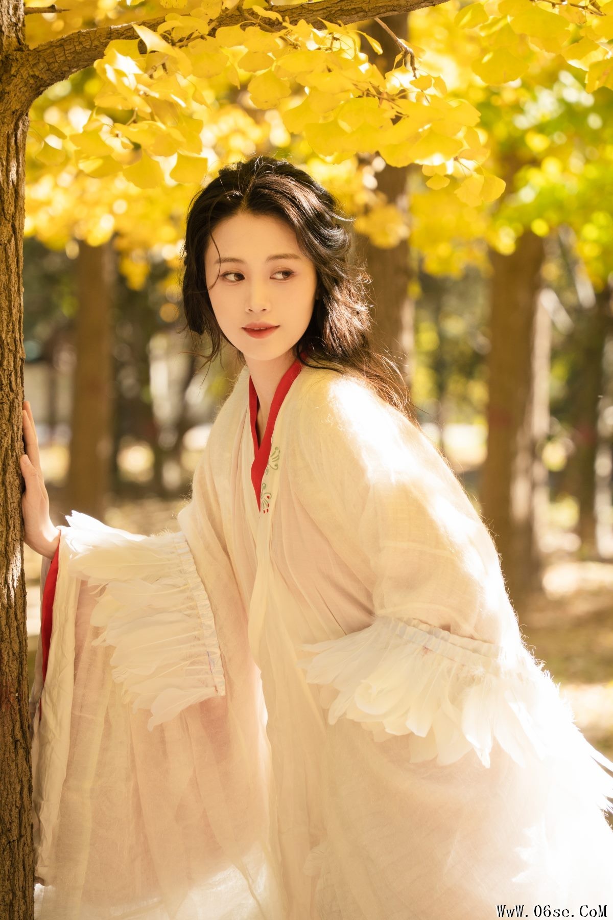 图片[14]-YiTuYu艺图语 Vol.3106 Qing Shuang E[27P]-六色网