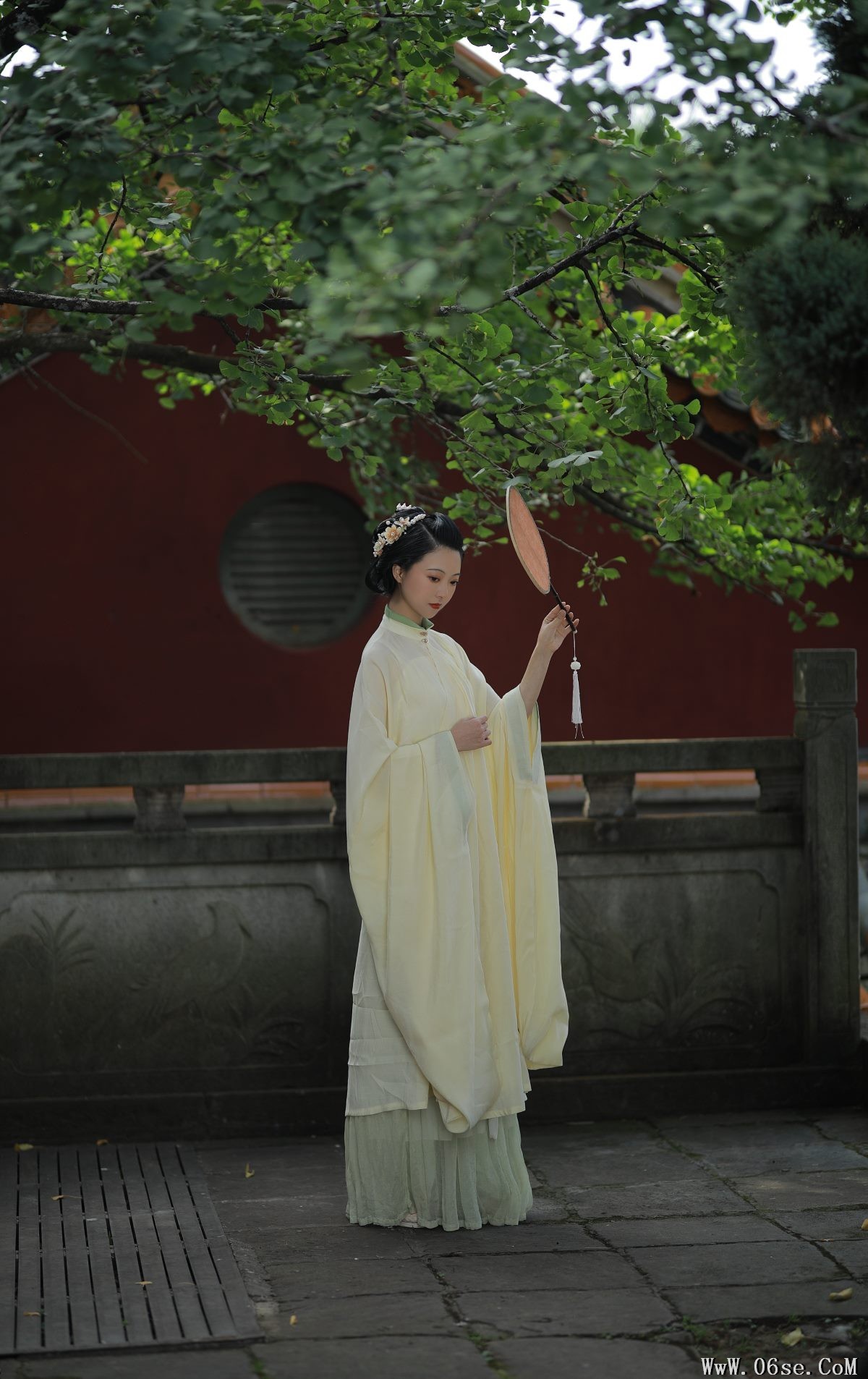 图片[26]-YiTuYu艺图语 Vol.3099 YunFleur[41P]-六色网